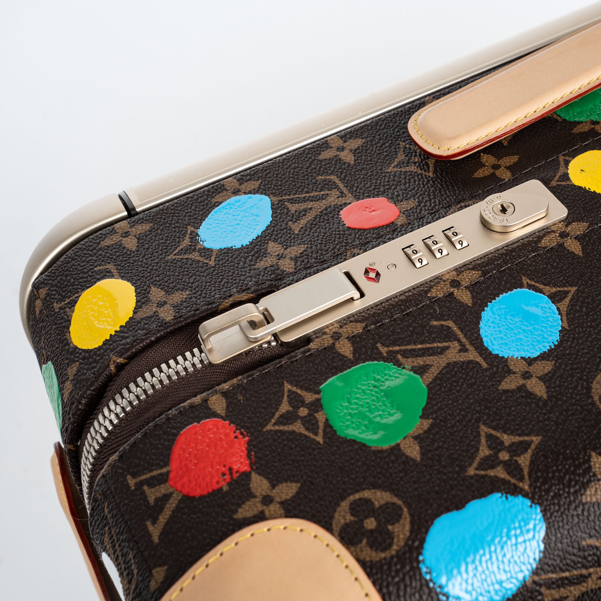 Louis Vuitton Yayoi Kusama Painted Dots Horizon Suitcase (55cm) Dark brown