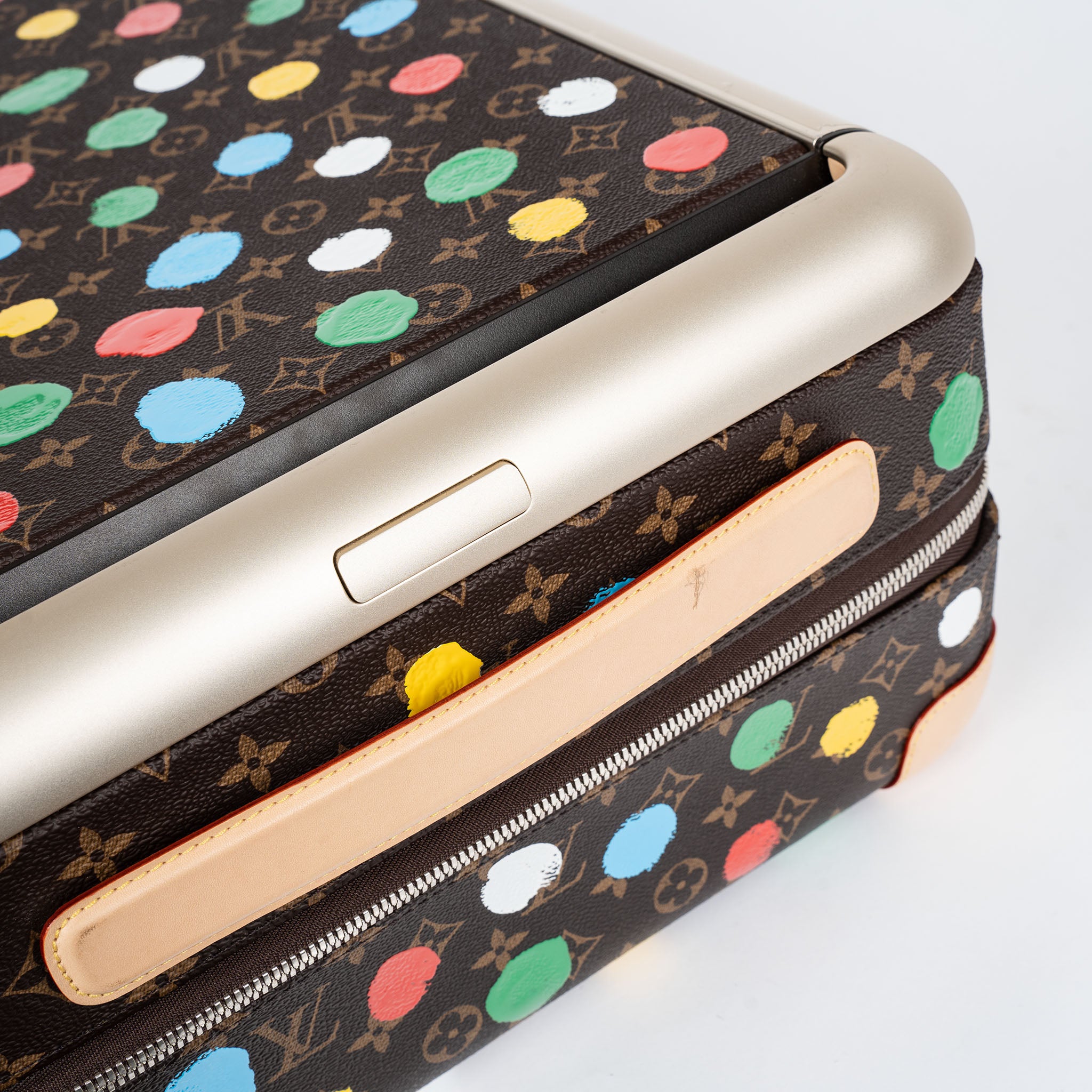 Louis Vuitton Yayoi Kusama Painted Dots Horizon Suitcase (55cm) Dark brown
