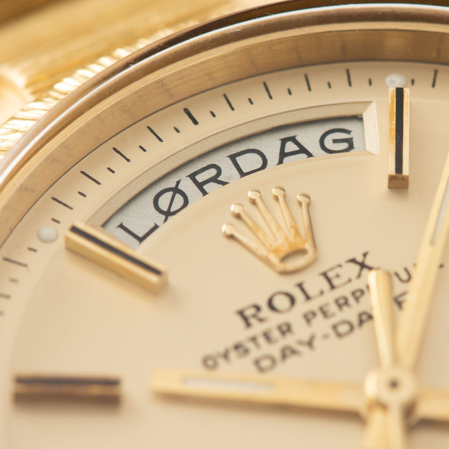 Rolex Day-Date Champagne Dial Yellow Gold 1807 with Rare Norwegian day disc