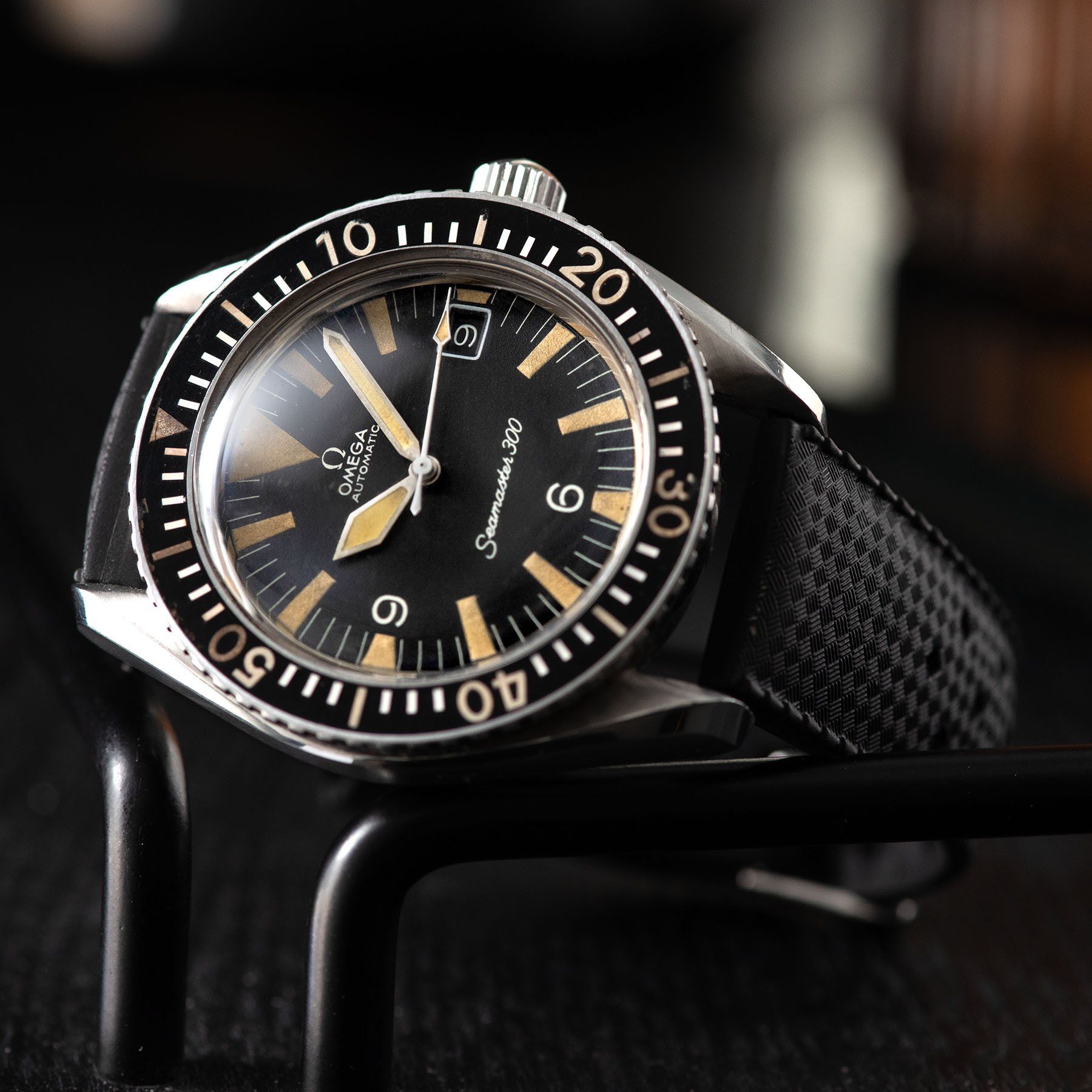 Omega Seamaster Date SM300 Reference