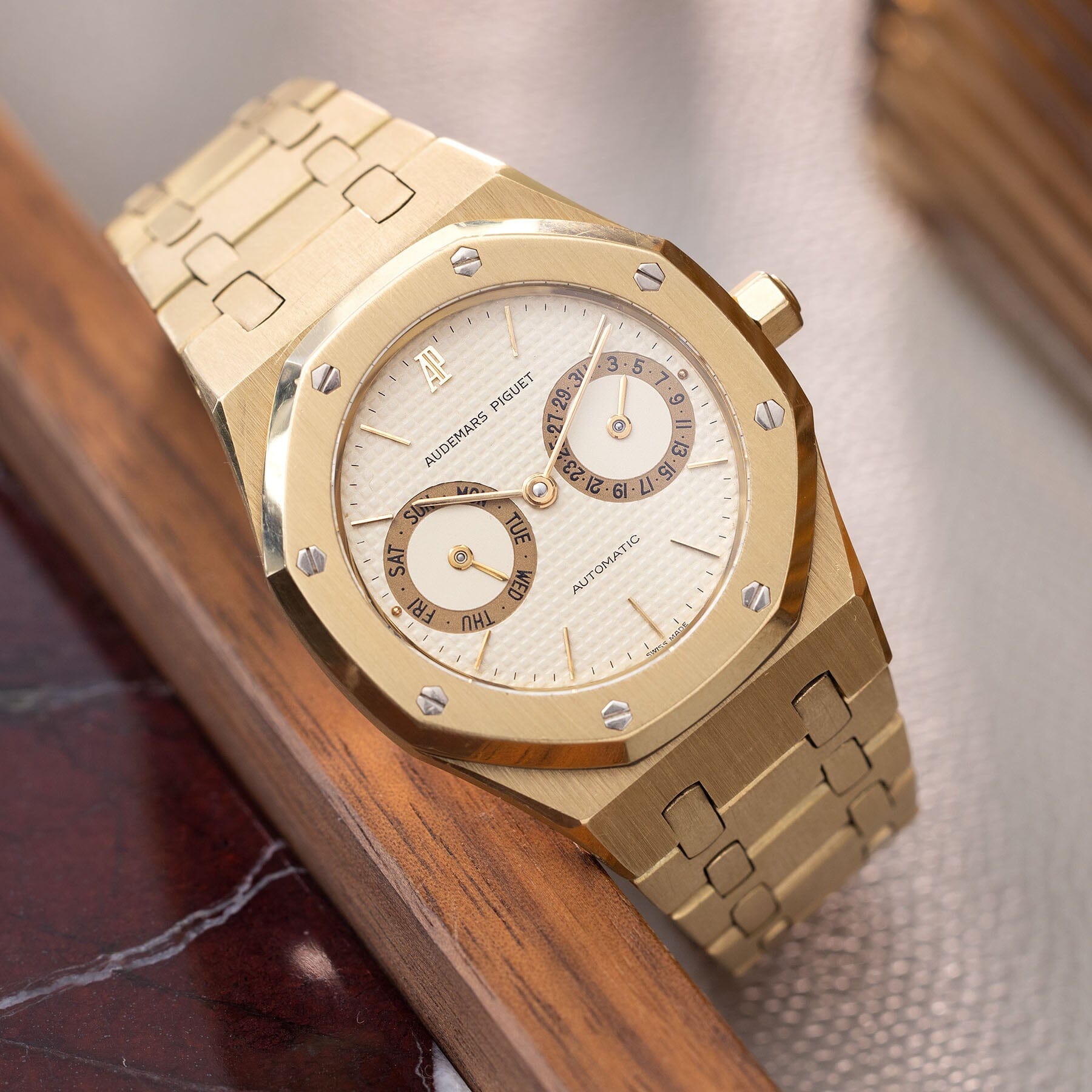 Audemars Piguet Royal Oak Day-Date 25572BA 