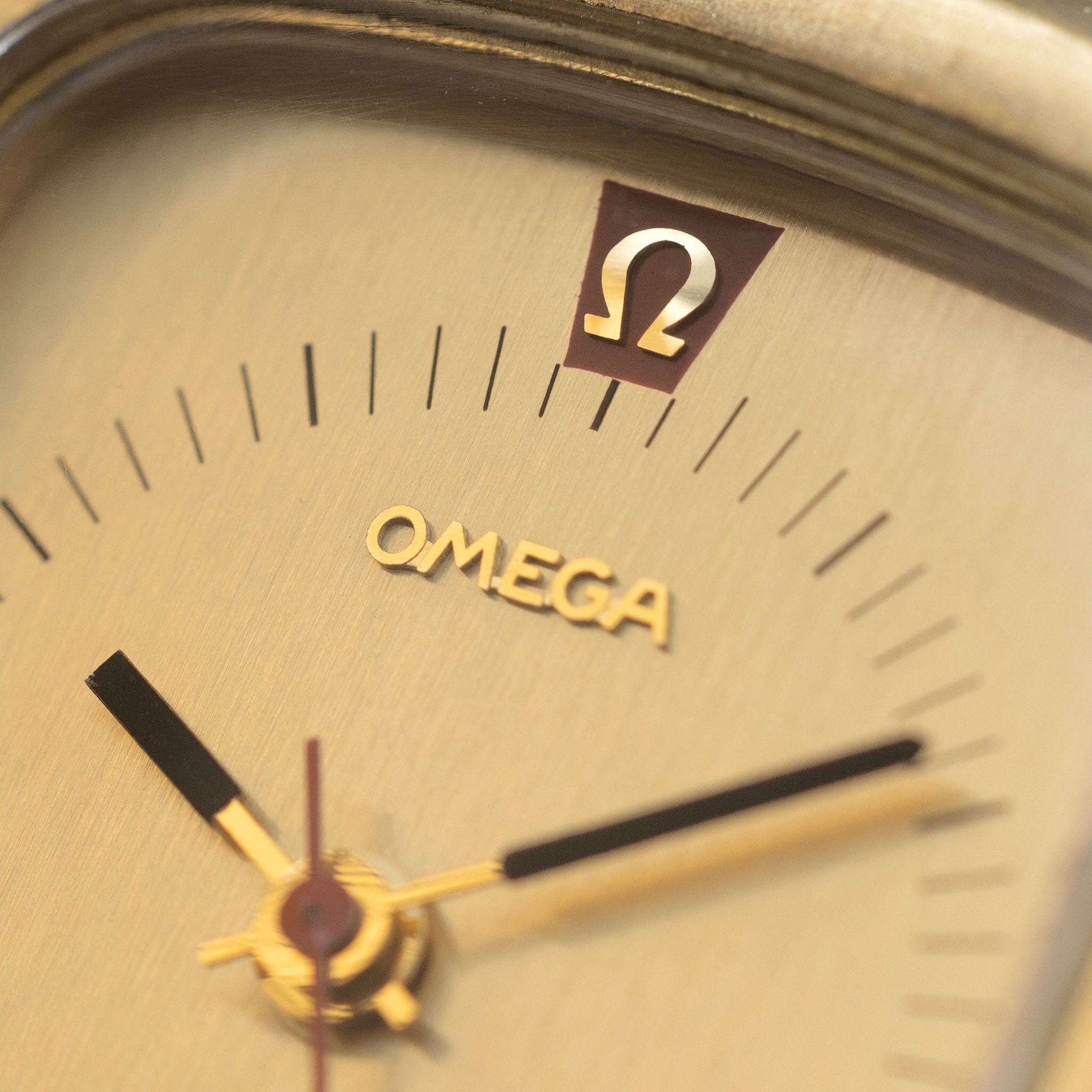 Omega Reference Beta 21 Movement in 18kt Yellow Gold