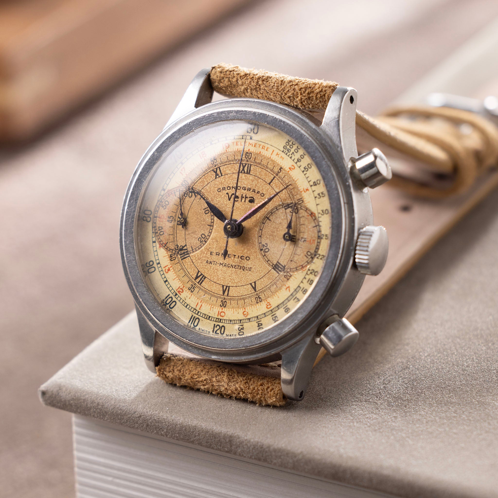 Vetta Ermetico Oversized Step Case Waterproof Chronograph