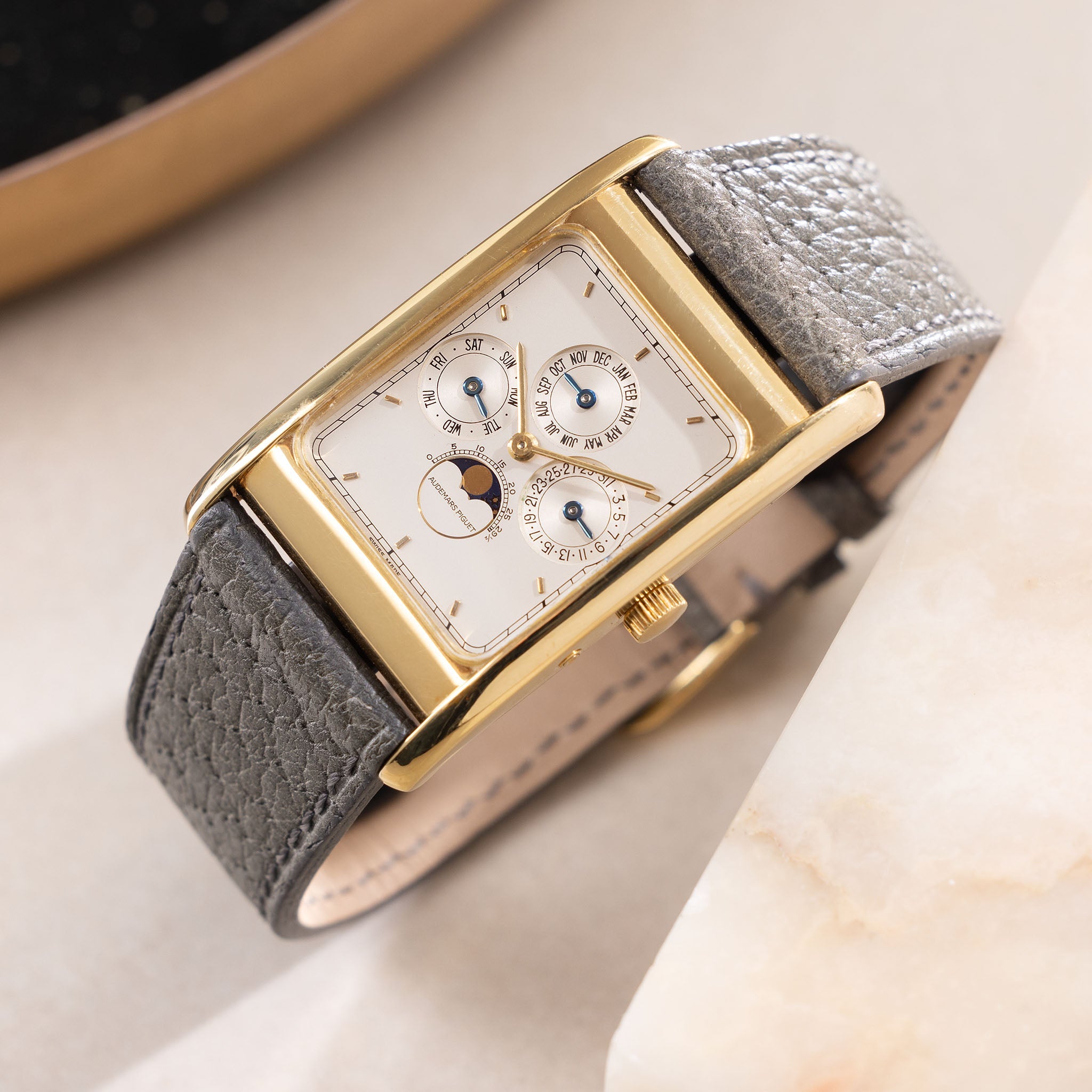 Audemars Piguet Edward Piguet Quantième Perpetual in 18k Yellow Gold Ref. 25682BA