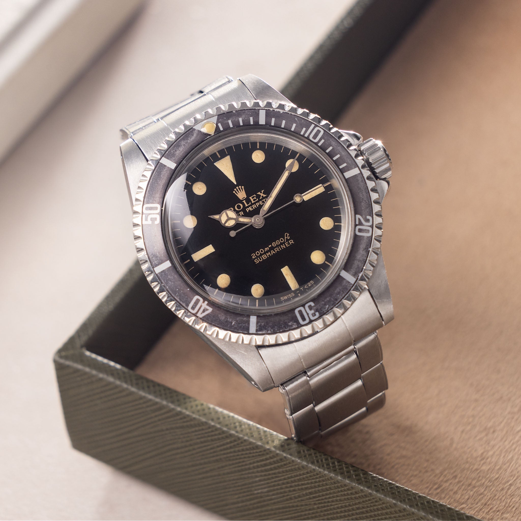 Rolex Submariner Gilt dial ref 5513 first owner provenance