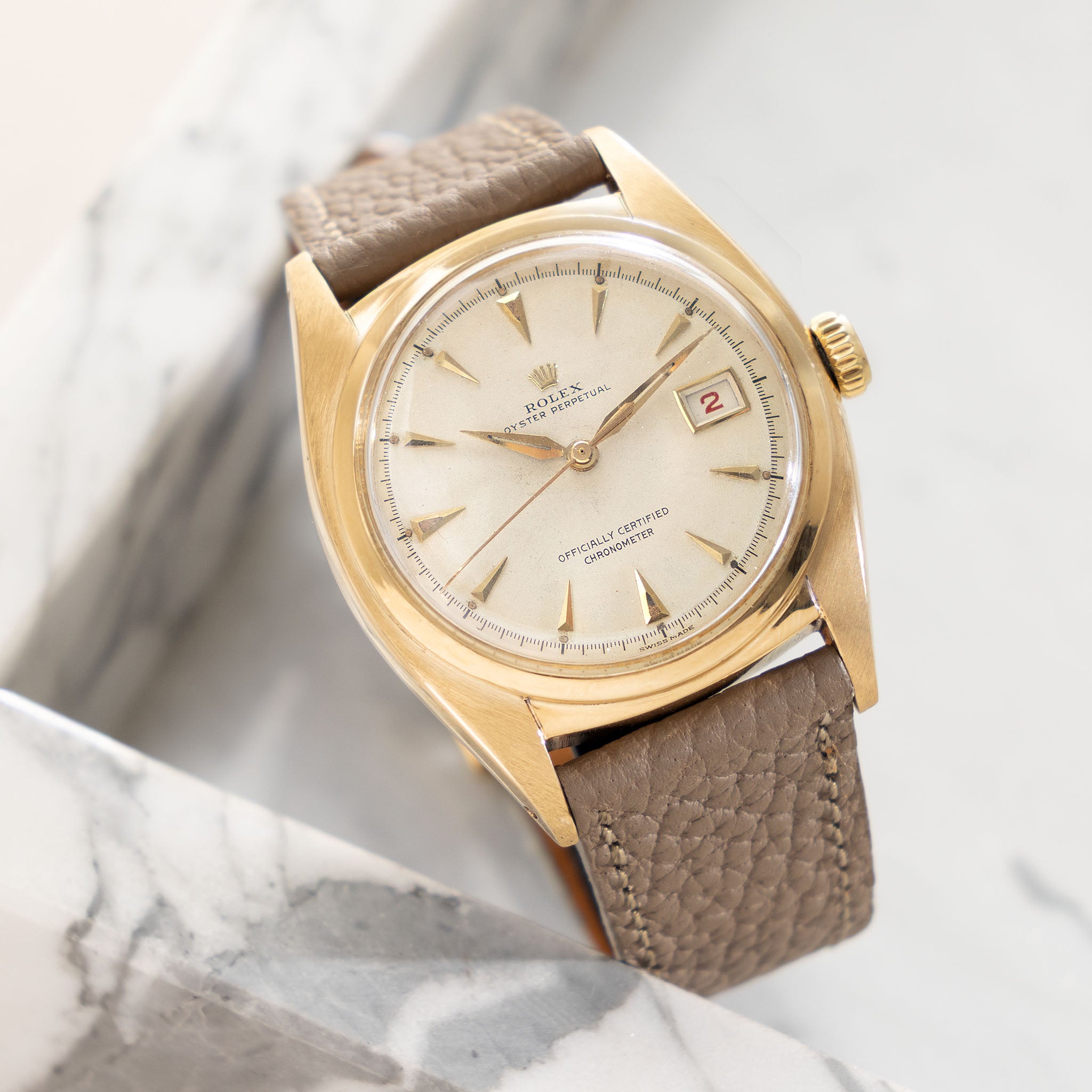 Rolex Oyster Perpetual ref. 6104 "Ovettone" Cream Dial in 18k yellow gold