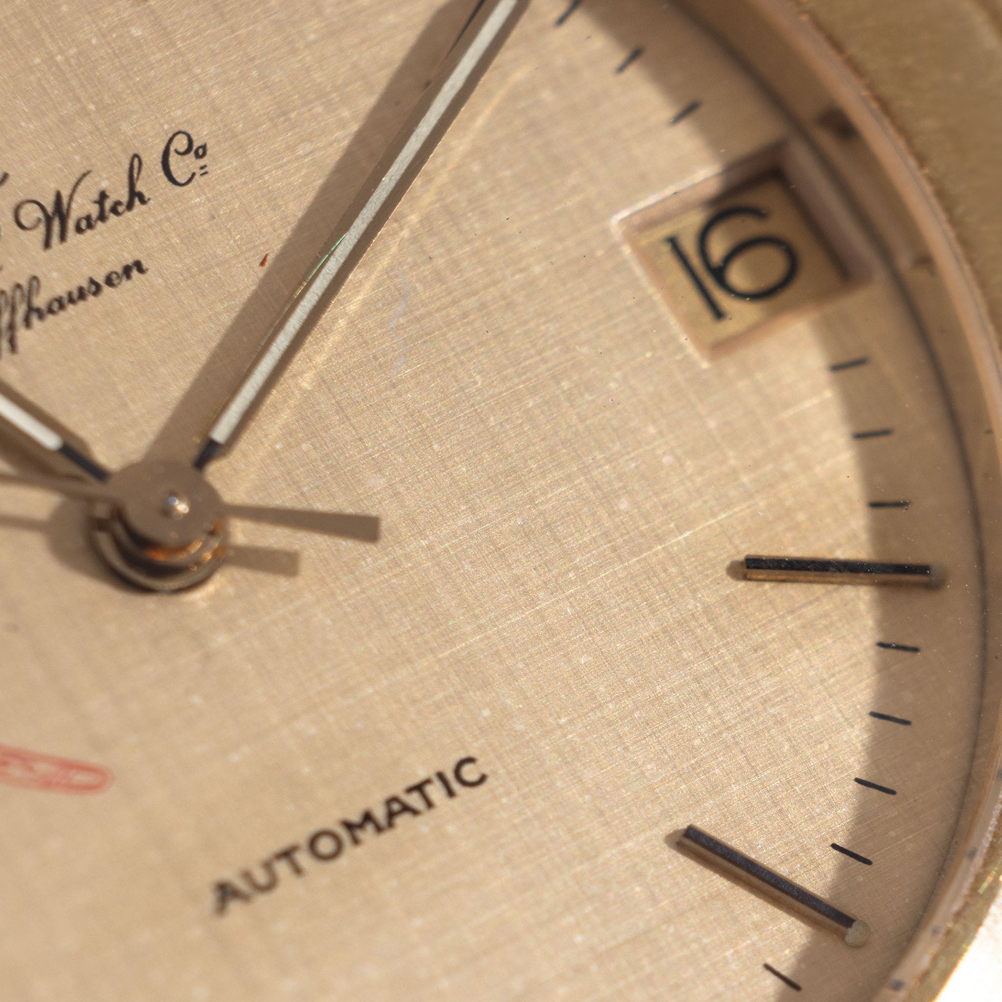 IWC Ingenieur SL Linen Khanjar Dial from original owner family with Box, Booklets , original certificate of origin and Provenance ref 9227 in 18 k yellow gold