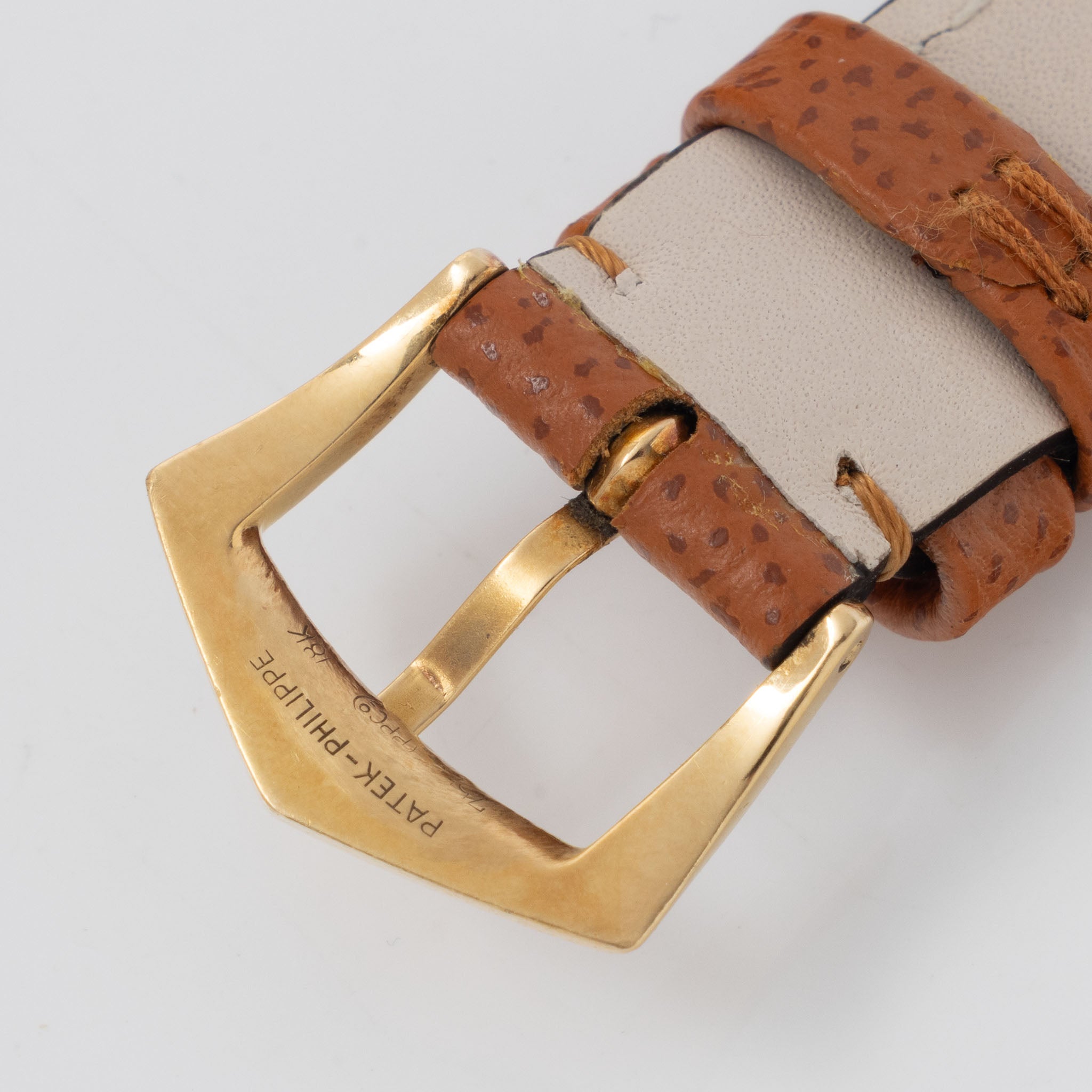 Patek Philippe Calatrava Automatic ref. 3802J White Dial in 18k Yellow Gold Clous de Paris