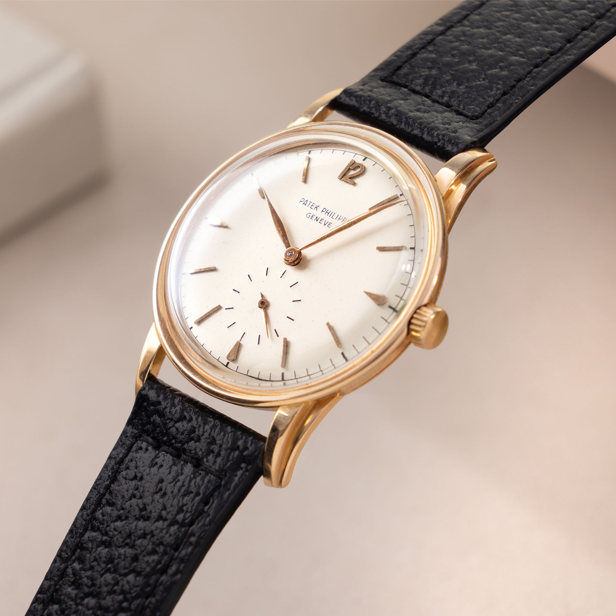 Patek Philippe Calatrava in 18k Rose Gold Silver Dial ref 2452R