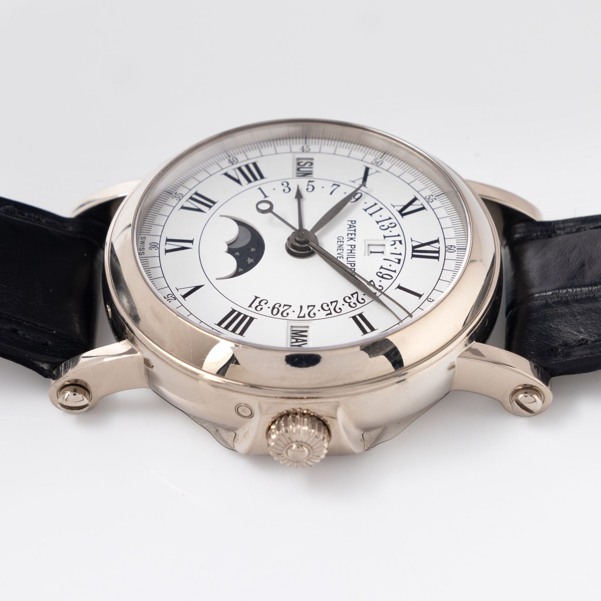 Patek Philippe Retrograde Perpetual Calendar 5059G Officer Case in 18k White Gold with Original Certificate of Origine