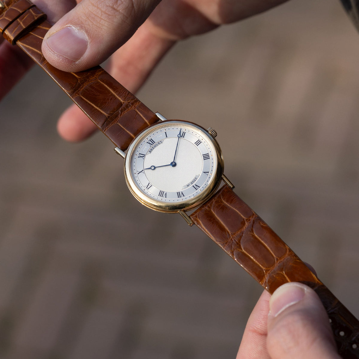 Breguet Ultra thin Classique Dress watch Guilloche dial ref 5130 in 18 k yellow gold