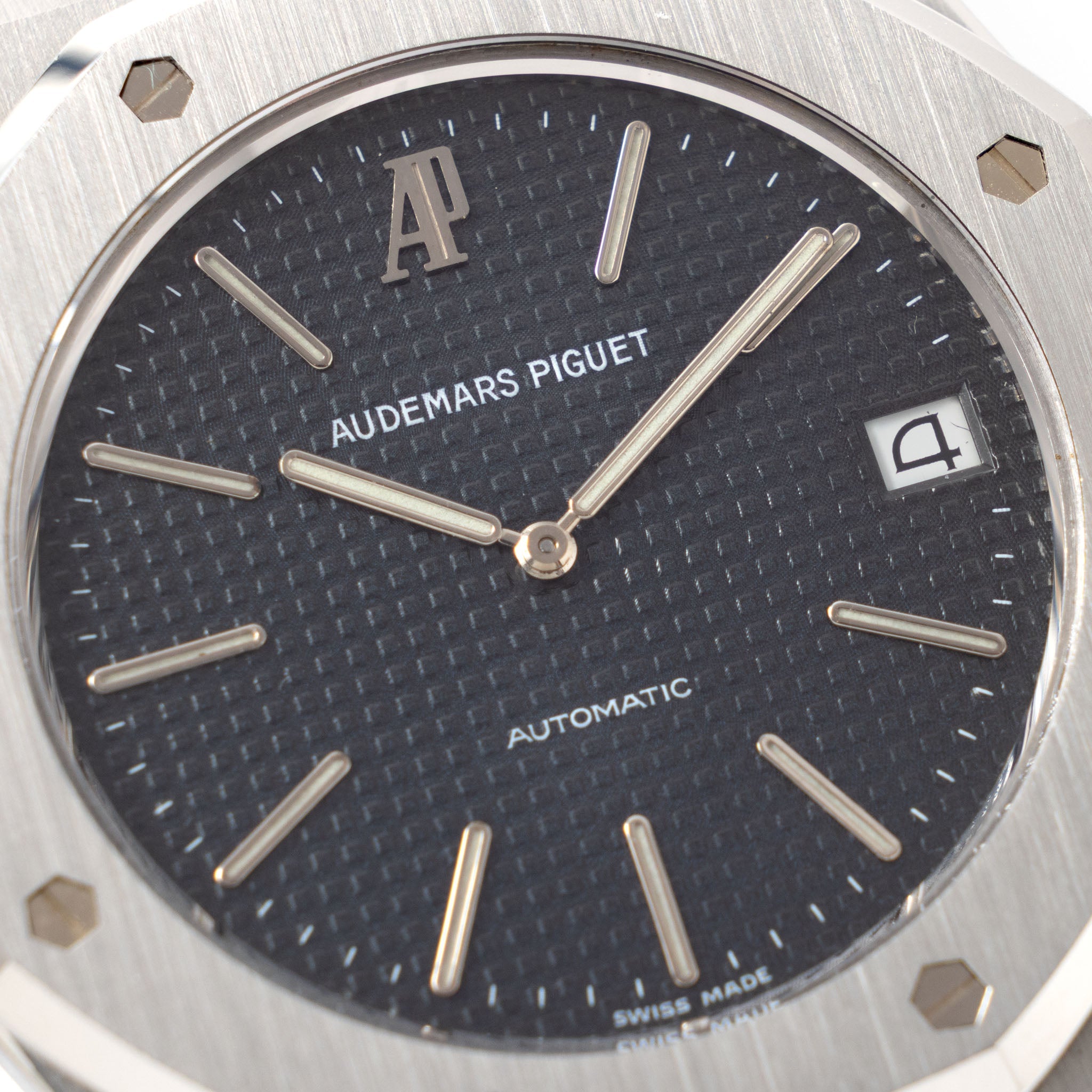 Audemars Piguet Royal-Oak Jumbo Ultra-thin 14802ST Jubilee with Extract of the Archives