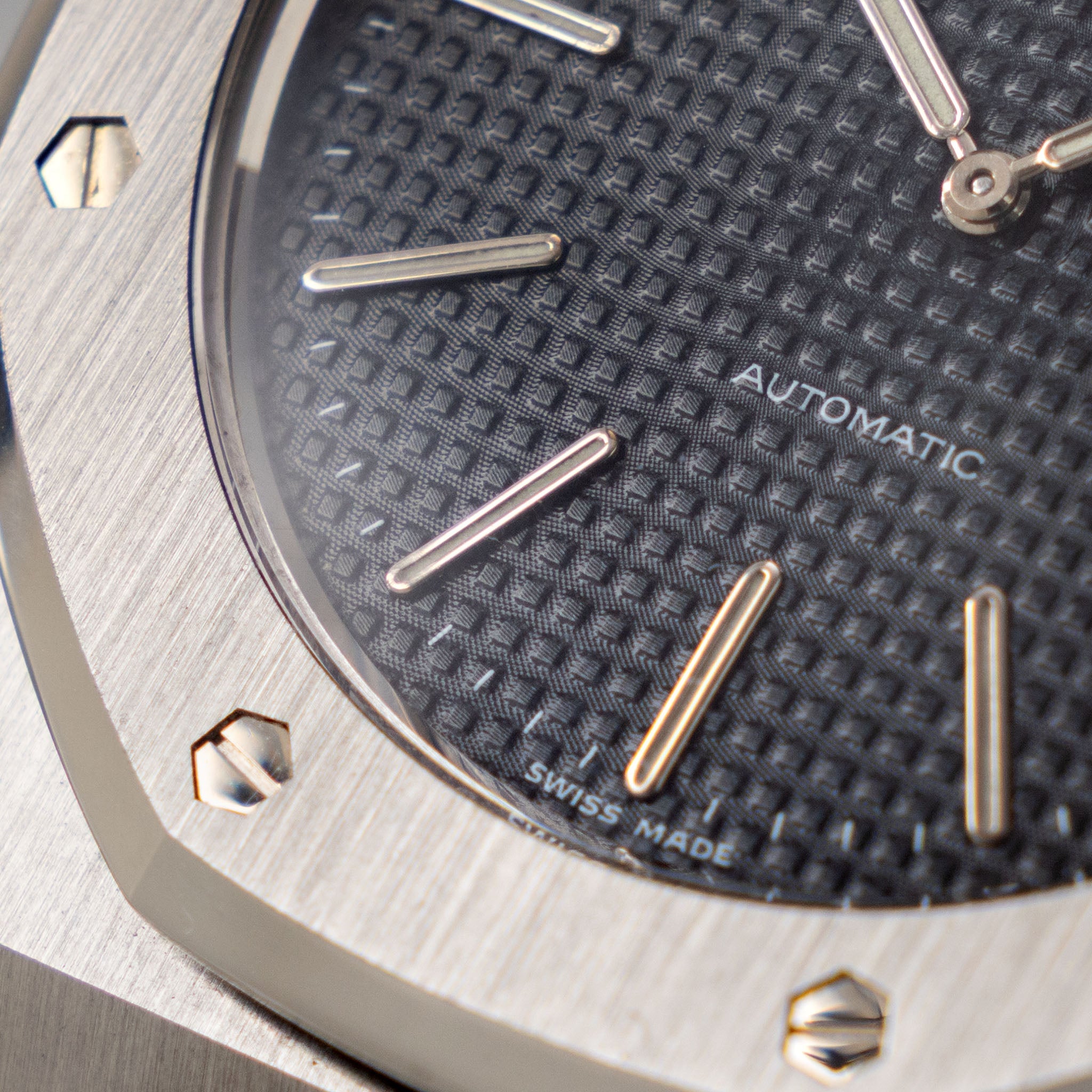 Audemars Piguet Royal-Oak Jumbo Ultra-thin 14802ST Jubilee with Extract of the Archives