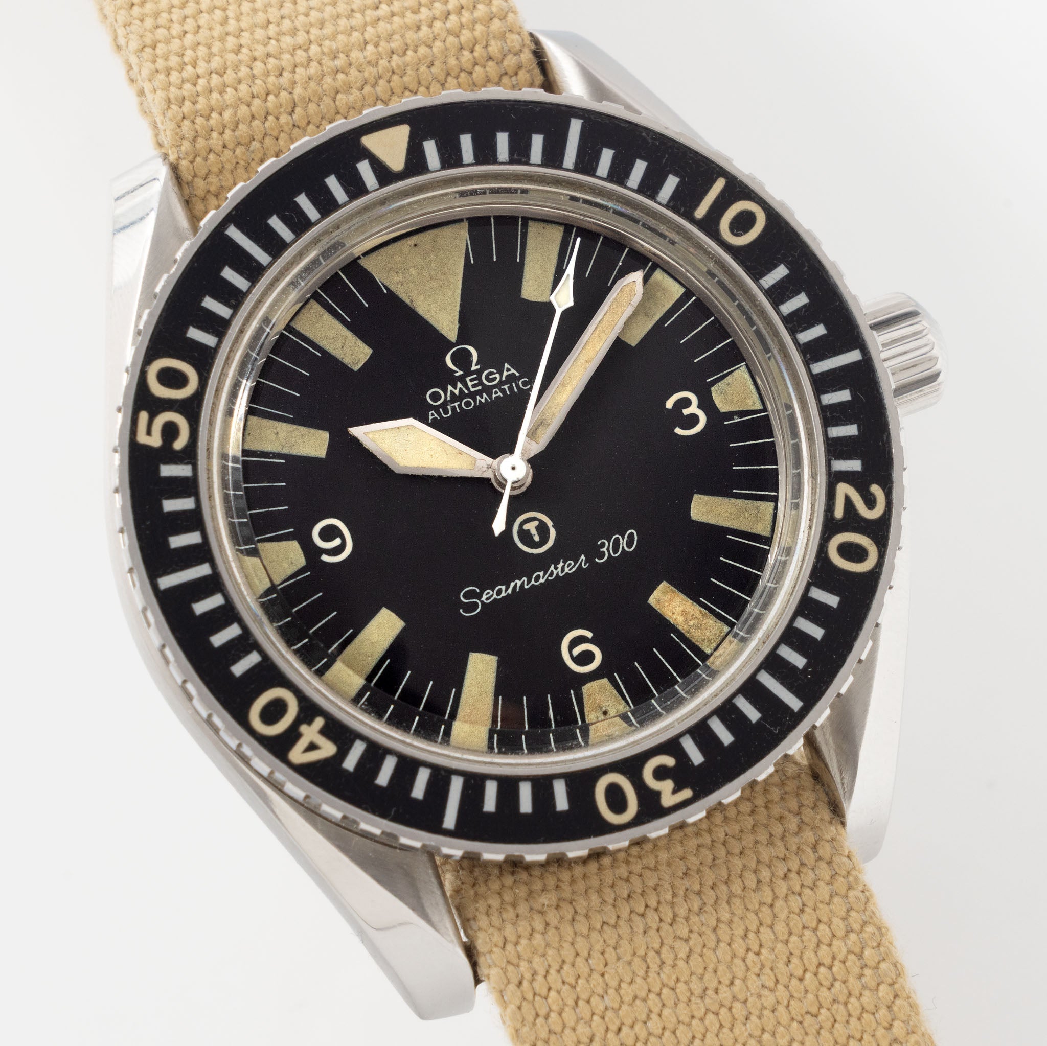 Omega Seamaster 300 British Royal Navy Issued ref. 165.024 Mil-spec Circle-T Dial