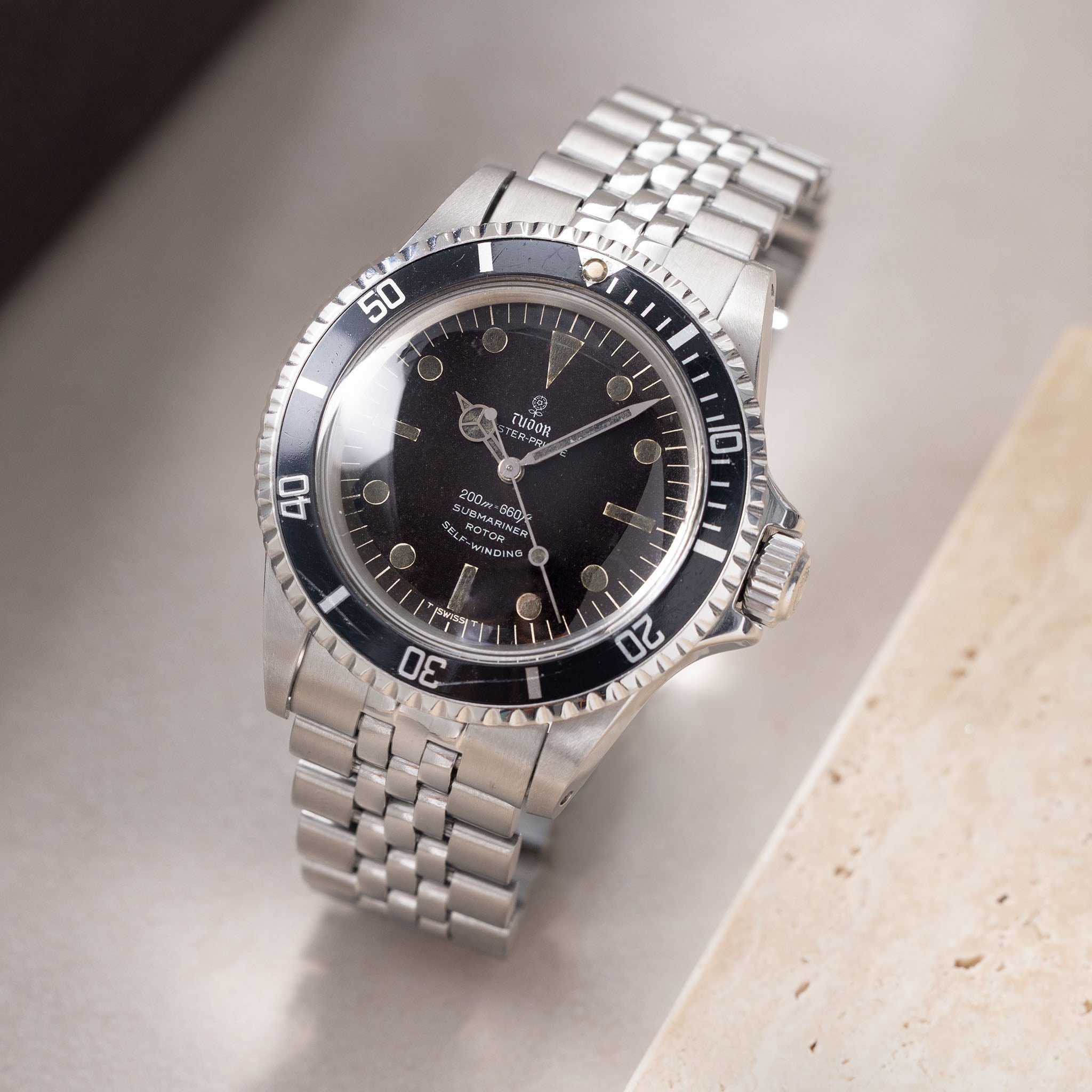 メル7921 Tudor Submariner 7928 MK7 Dial Black-Out Lume