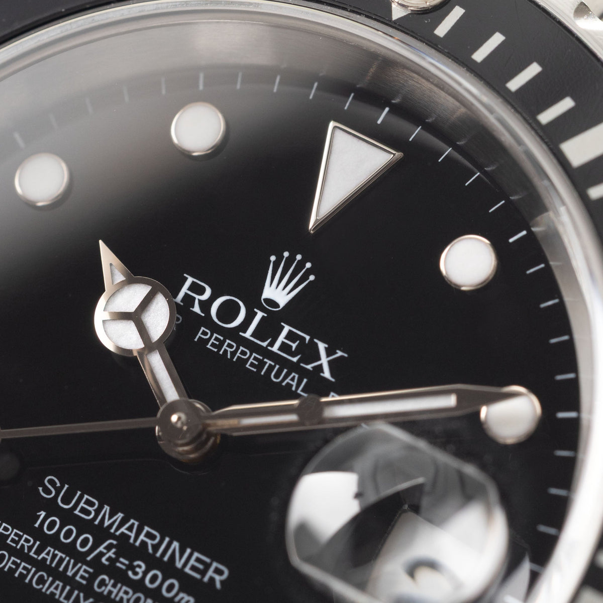 Rolex Submariner Date 16610 Swiss Made Dial No Lug-Holes Case