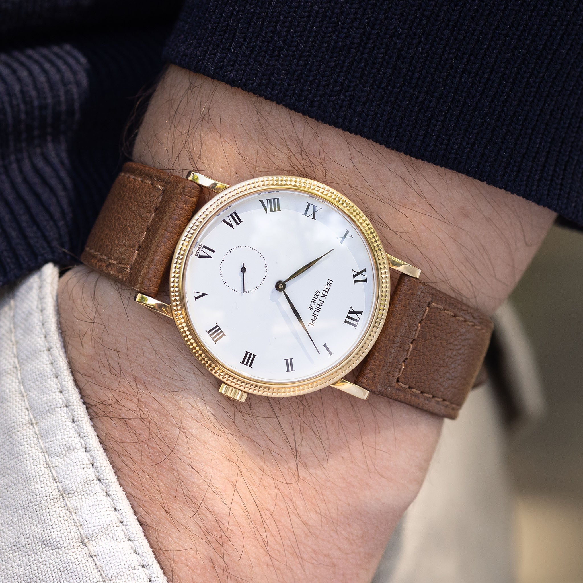 古銅　古鏡　391g Patek Philippe Calatrava 3919J Porcelain Dial 18k Yellow Gold Clous de