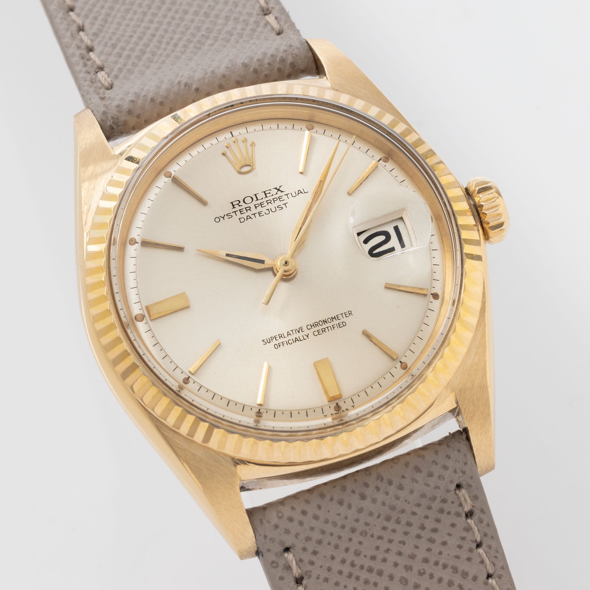Rolex Datejust 1601/8 Doorstop Silver Soleil Dial in 18k Yellow Gold