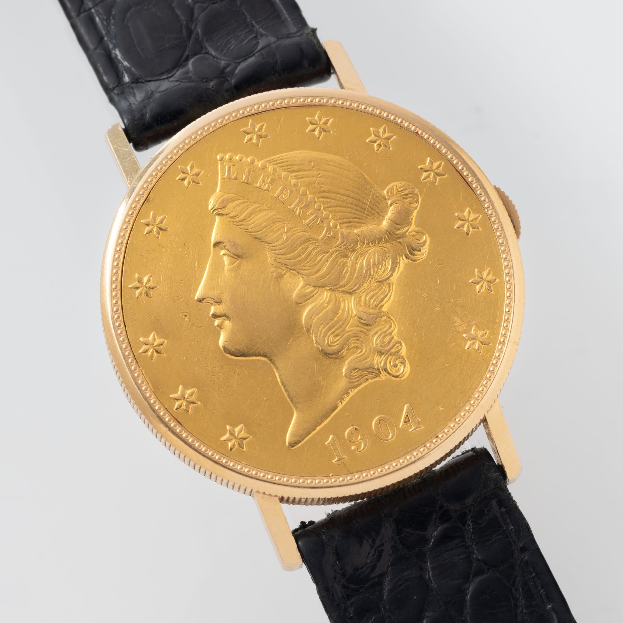 Vacheron Constantin Coin Watch in 18k Yellow Gold 4928
