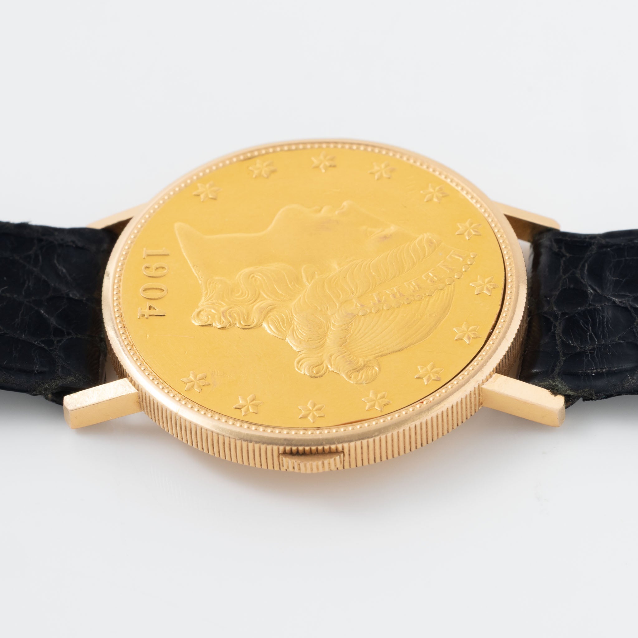 Vacheron Constantin Coin Watch in 18k Yellow Gold 4928