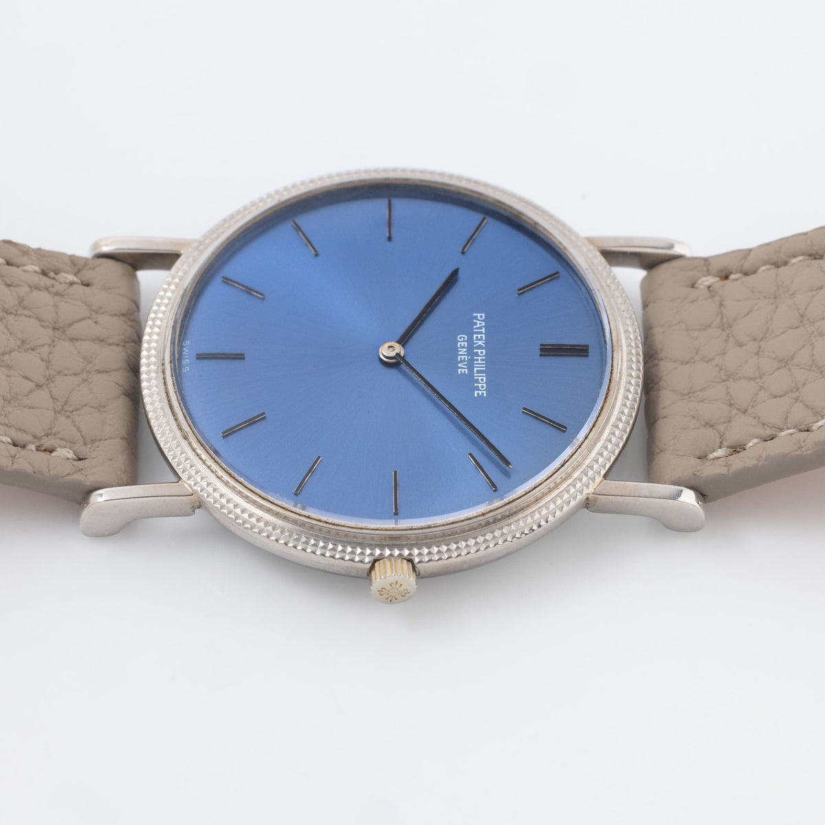 Patek Philippe Calatrava Ref 3520D Blue Soleil Dial in 18k White Gold