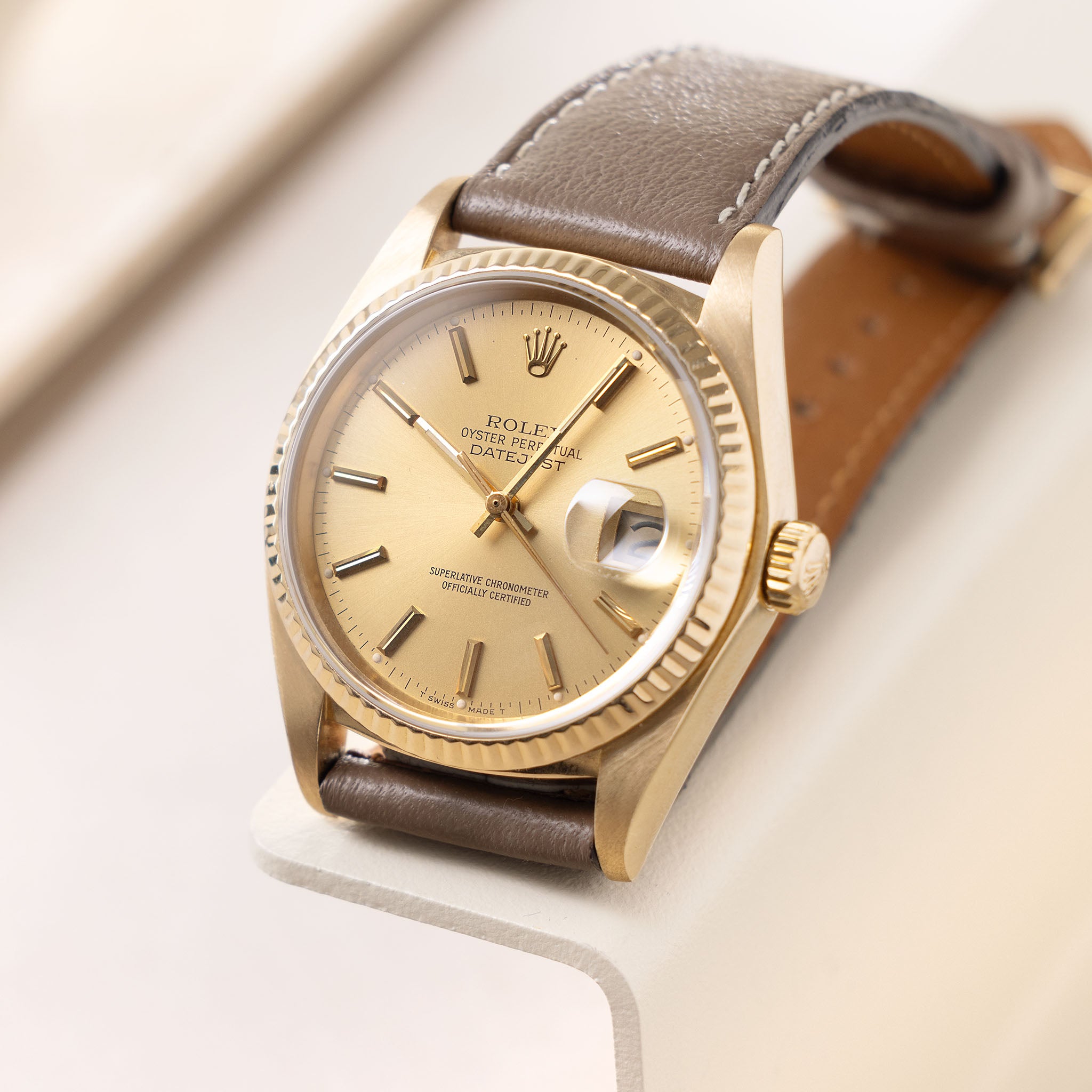 Rolex Datejust Ref 16018 Yellow Gold Champagne Dial