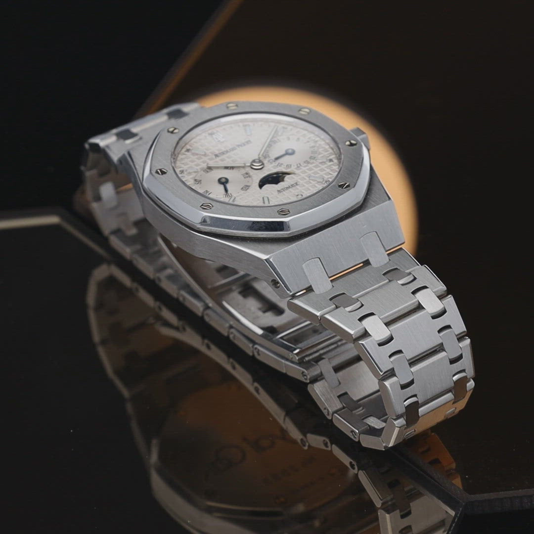Audemars Piguet Royal Oak 25594 Steel Day Date with Papers