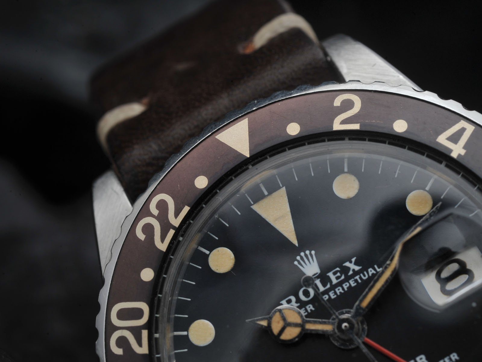 “CURATED” SEXY PATINA ROLEX 1675 GMT