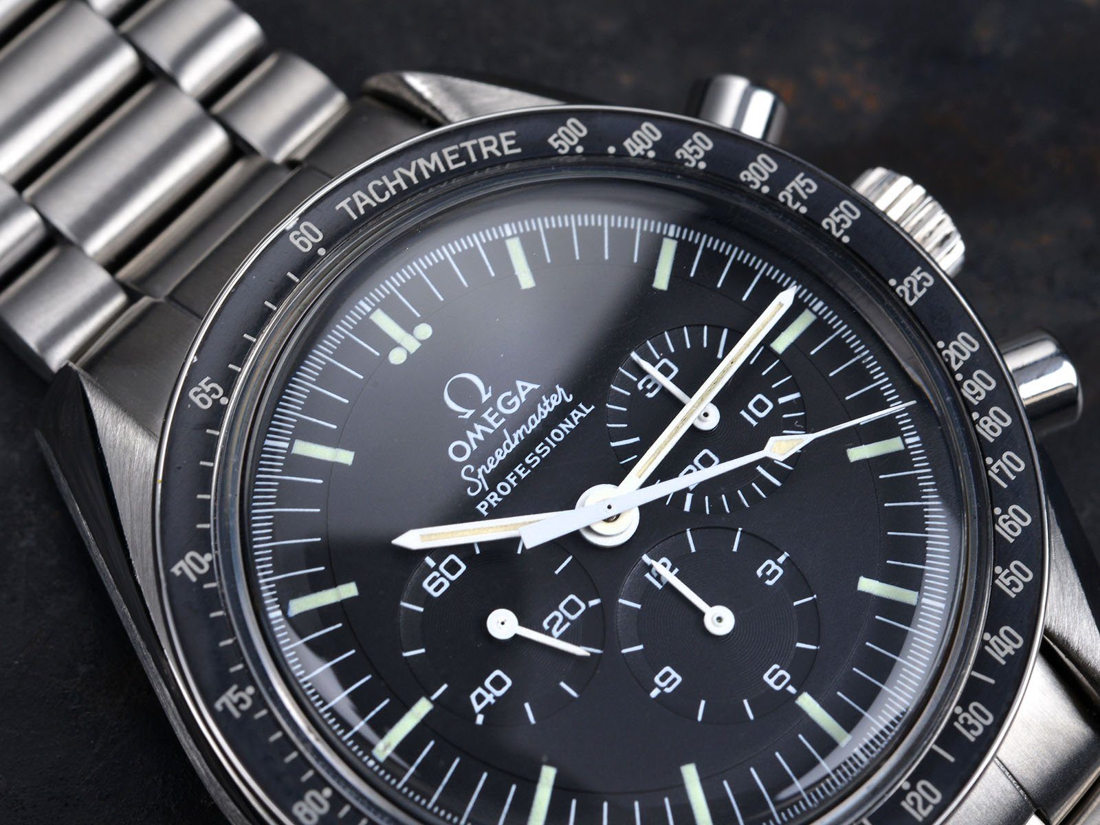 OMEGA SPEEDMASTER 145.022-69 STRAIGHT WRITING