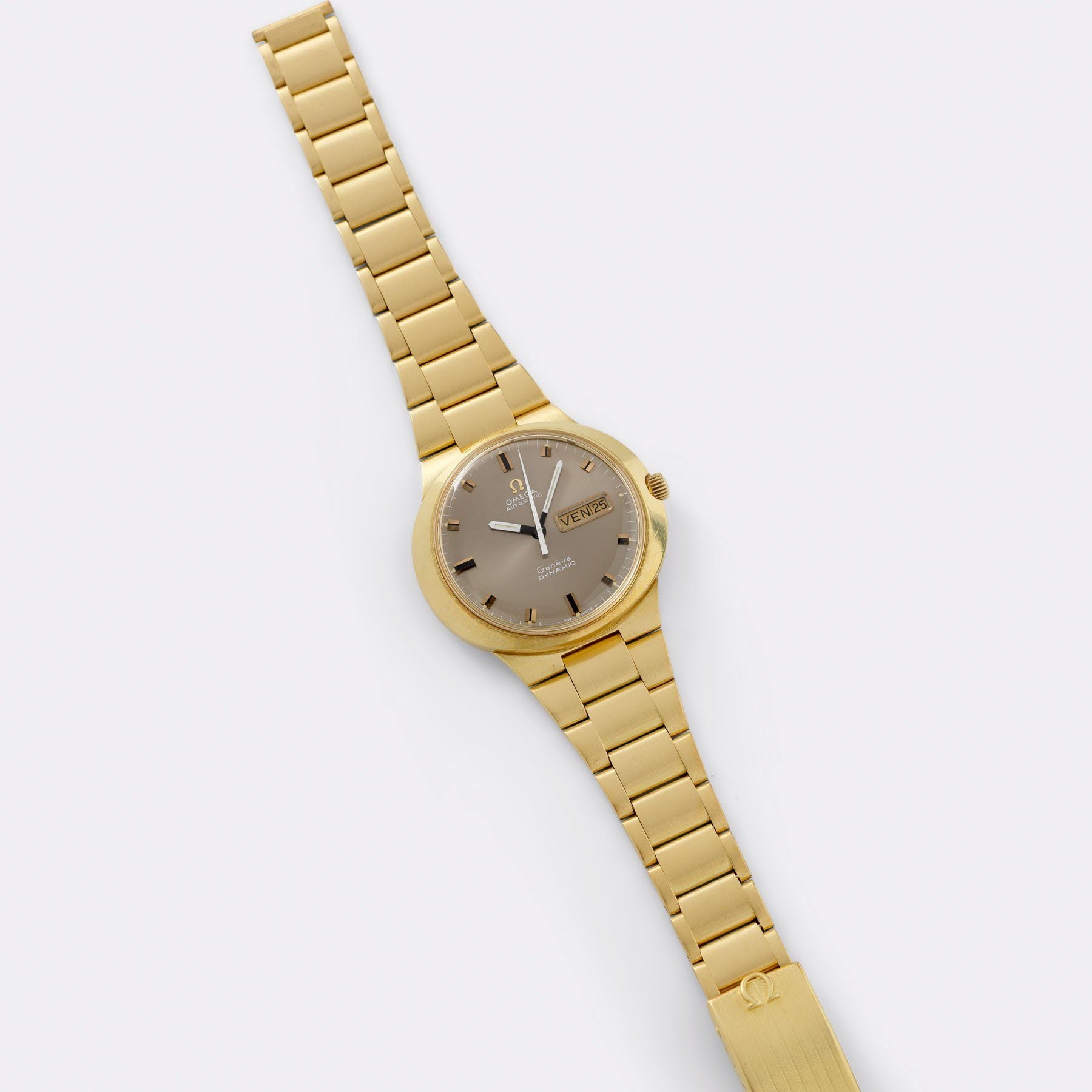 Omega Dynamic Yellow Gold Grey Dial