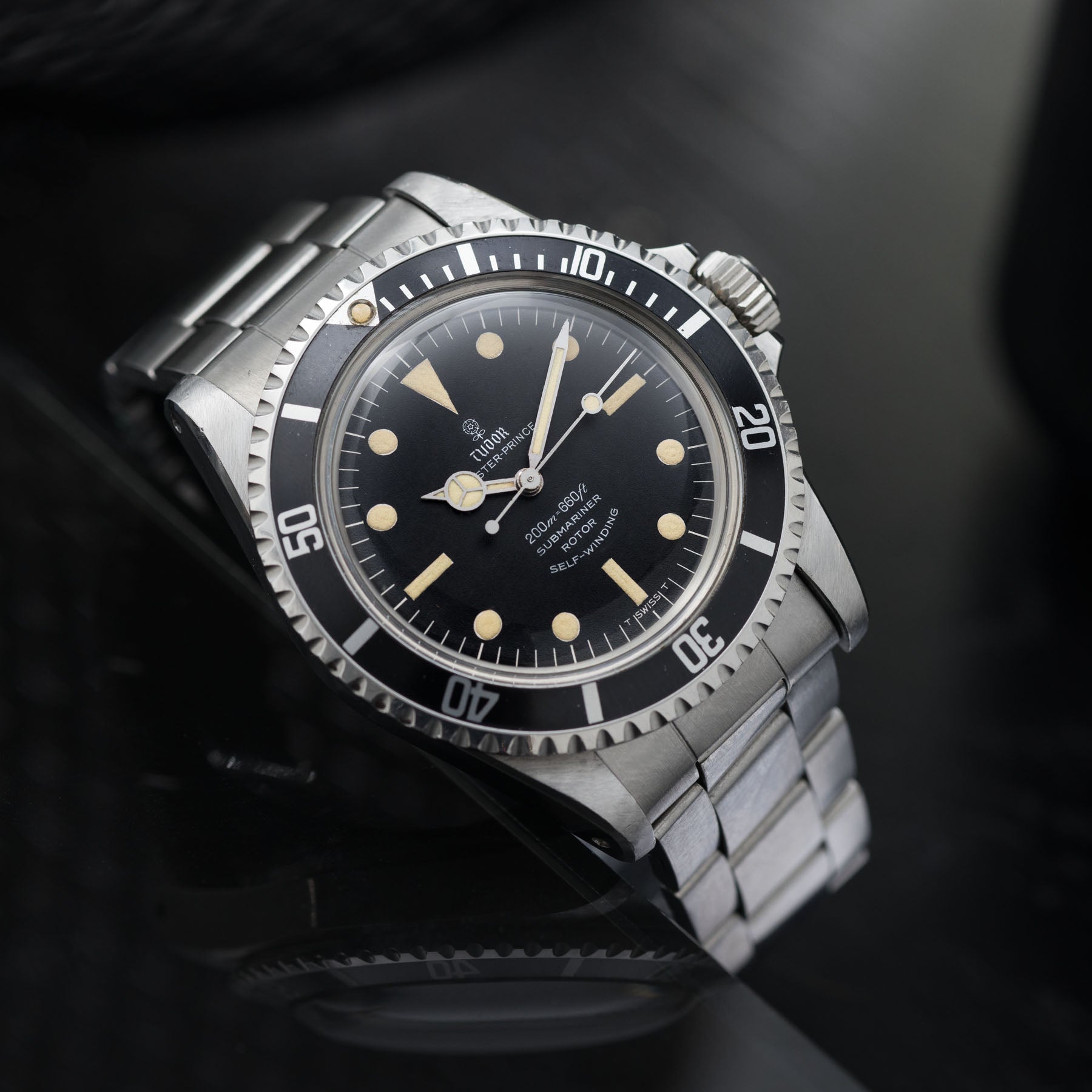 Tudor submariner online replica