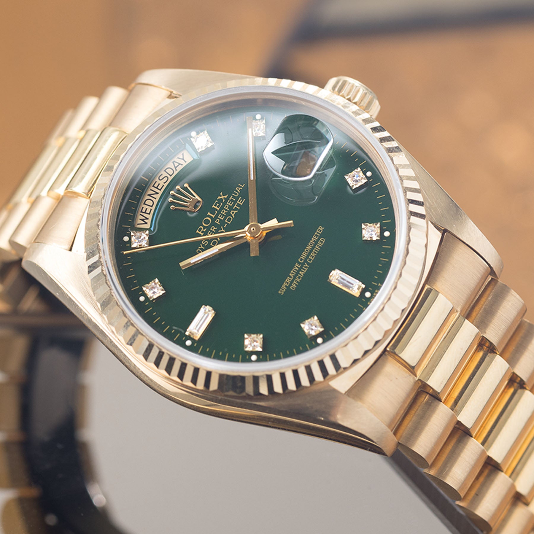 Tog Badekar Koordinere Rolex Day-Date 18038 Green Stella Diamond Dial with Papers – Bulang and Sons
