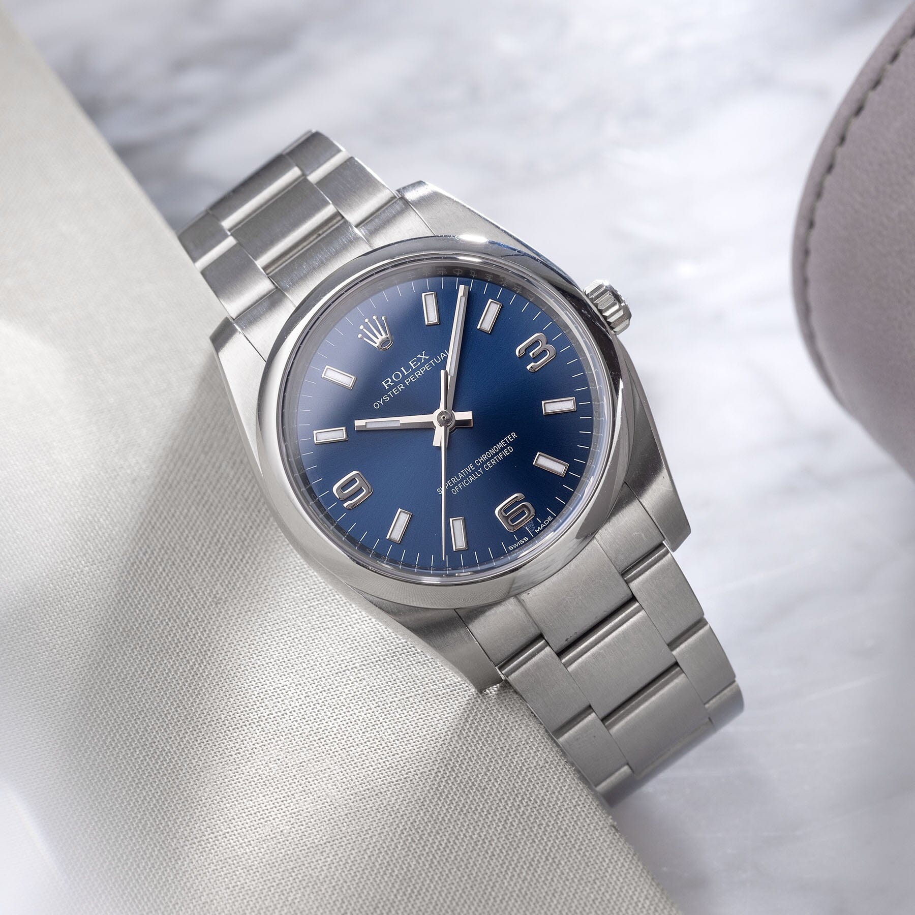 velgørenhed faktor majs Rolex Oyster Perpetual Blue "Explorer" Dial Box and Papers ref 114200 –  Bulang and Sons