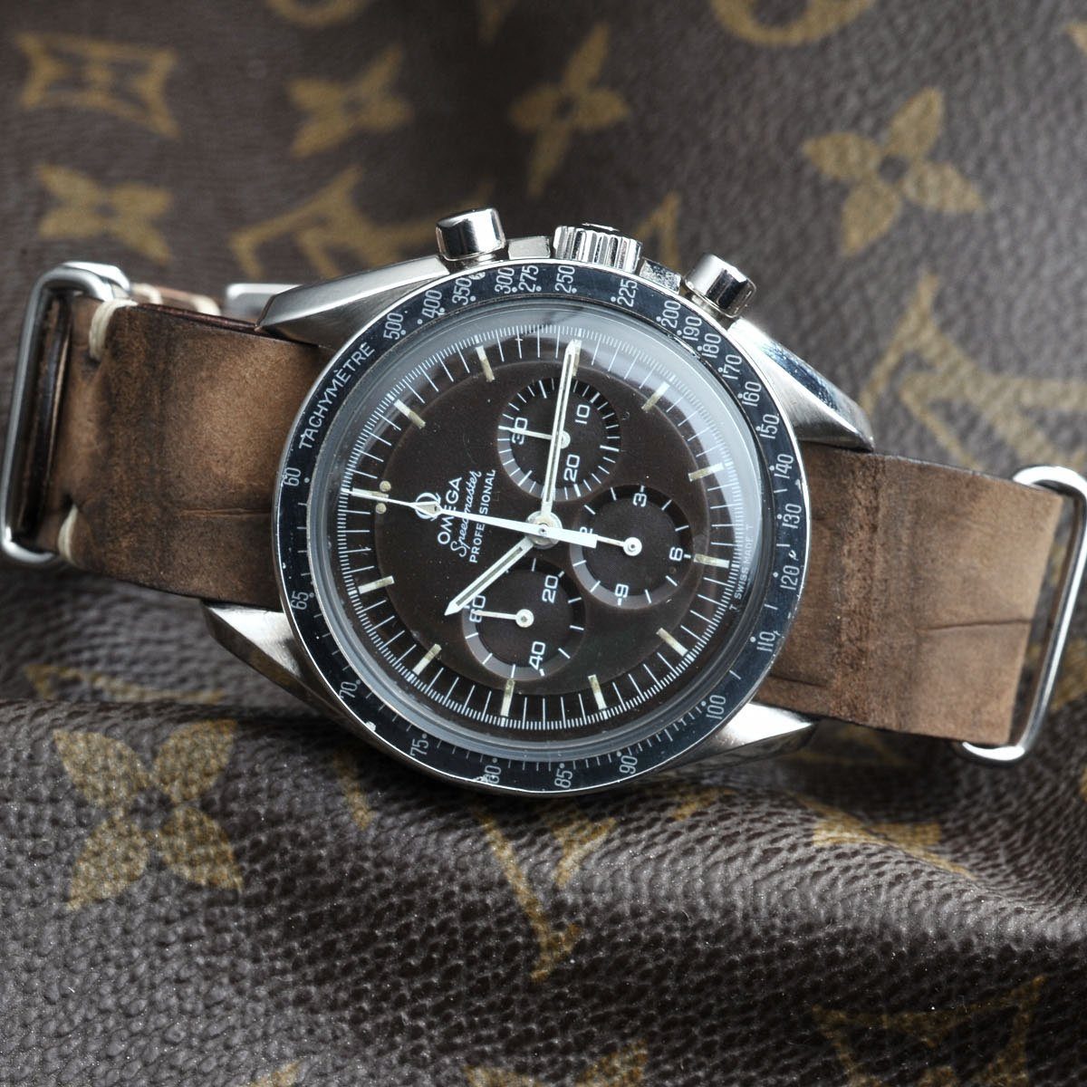 TROPICAL 1969 OMEGA SPEEDMASTER