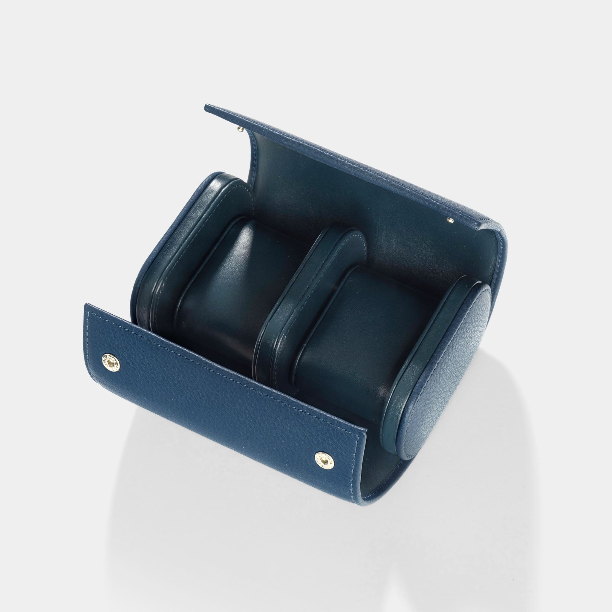 Unique_Oval_Blue_Leather_Watch_Box_For_Audemars_Piguet_Watches