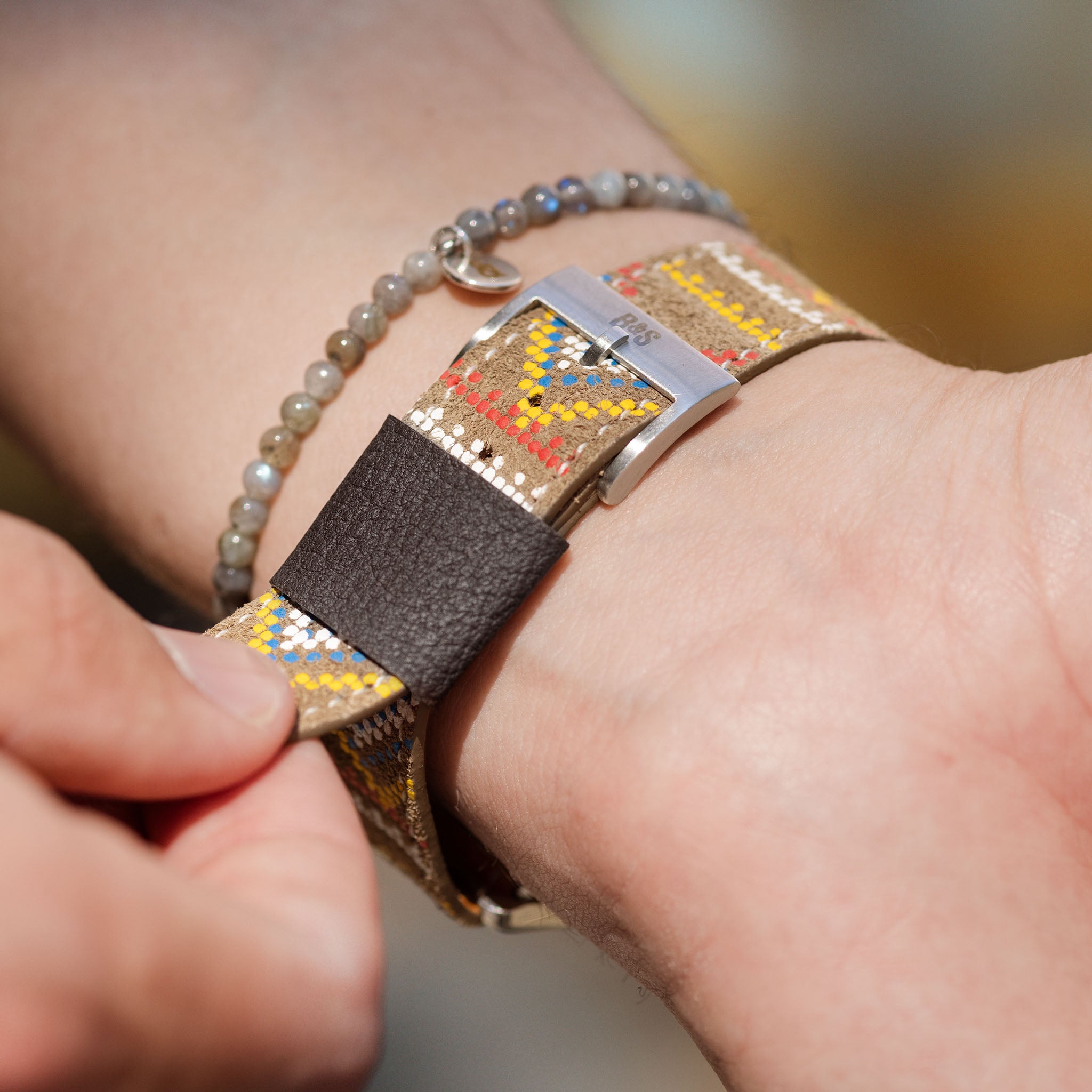 Finest_Colorful_single_pass_brown_leather_watch_strap_for_vintage_watches