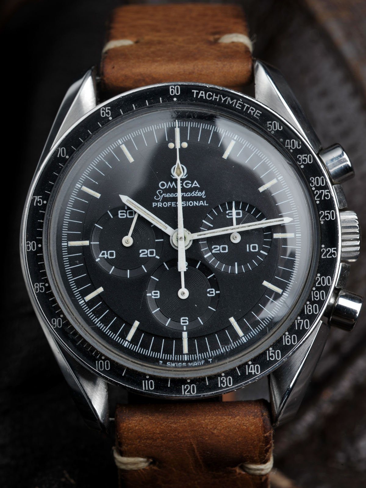 OMEGA SPEEDMASTER 1969