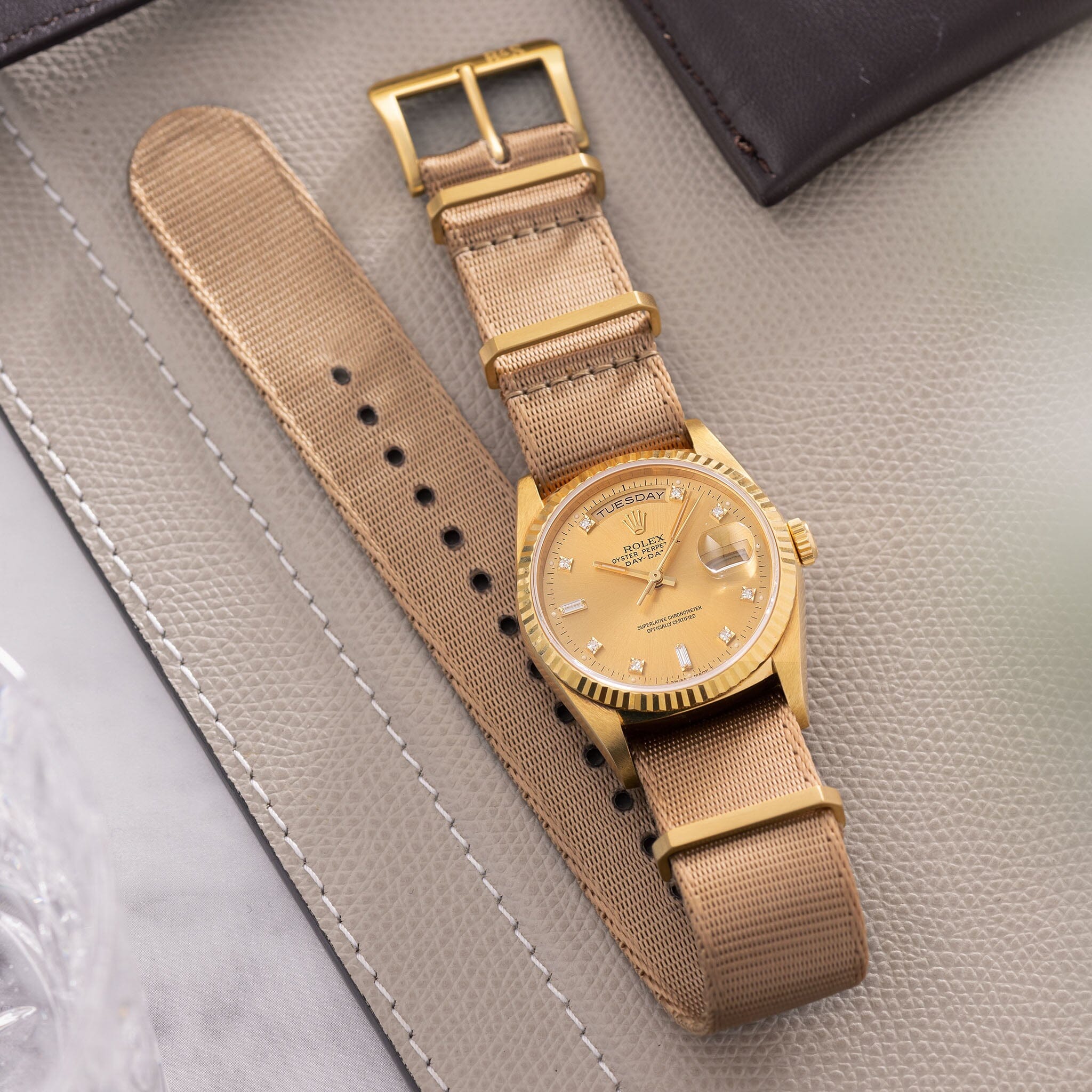 Deluxe Nylon Single Pass Watch Strap Coyote Brown - Gold Brushed