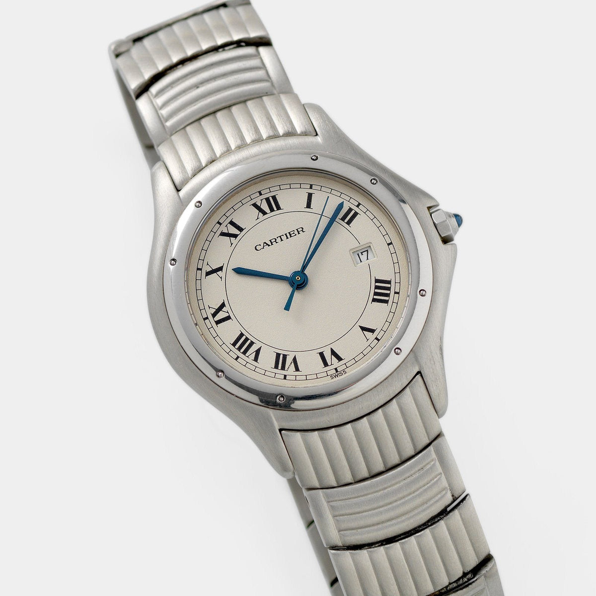 Steel Santos Ronde ref. 987904 with an off-white dial, black Roman numerals inside a railway track, blued sword hands and date, the quartz steel version. · Photo: Bulang & Sons · © Bulang & Sons, used with permission · Source: https://bulangandsons.com/products/cartier-santos-ronde-in-steel-ref-987904-w1354