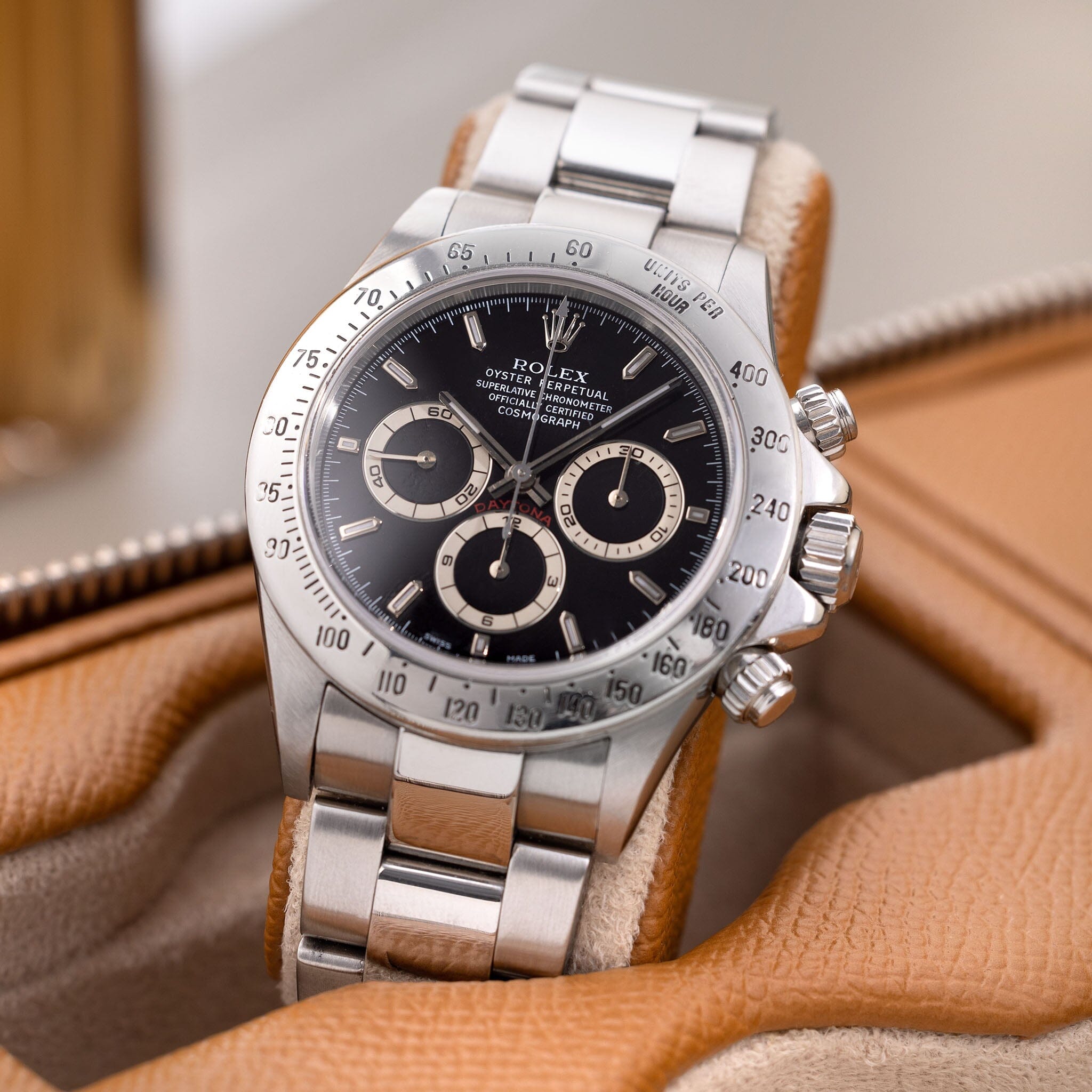 Rolex Cosmograph Daytona 16520 A-Series Black Dial