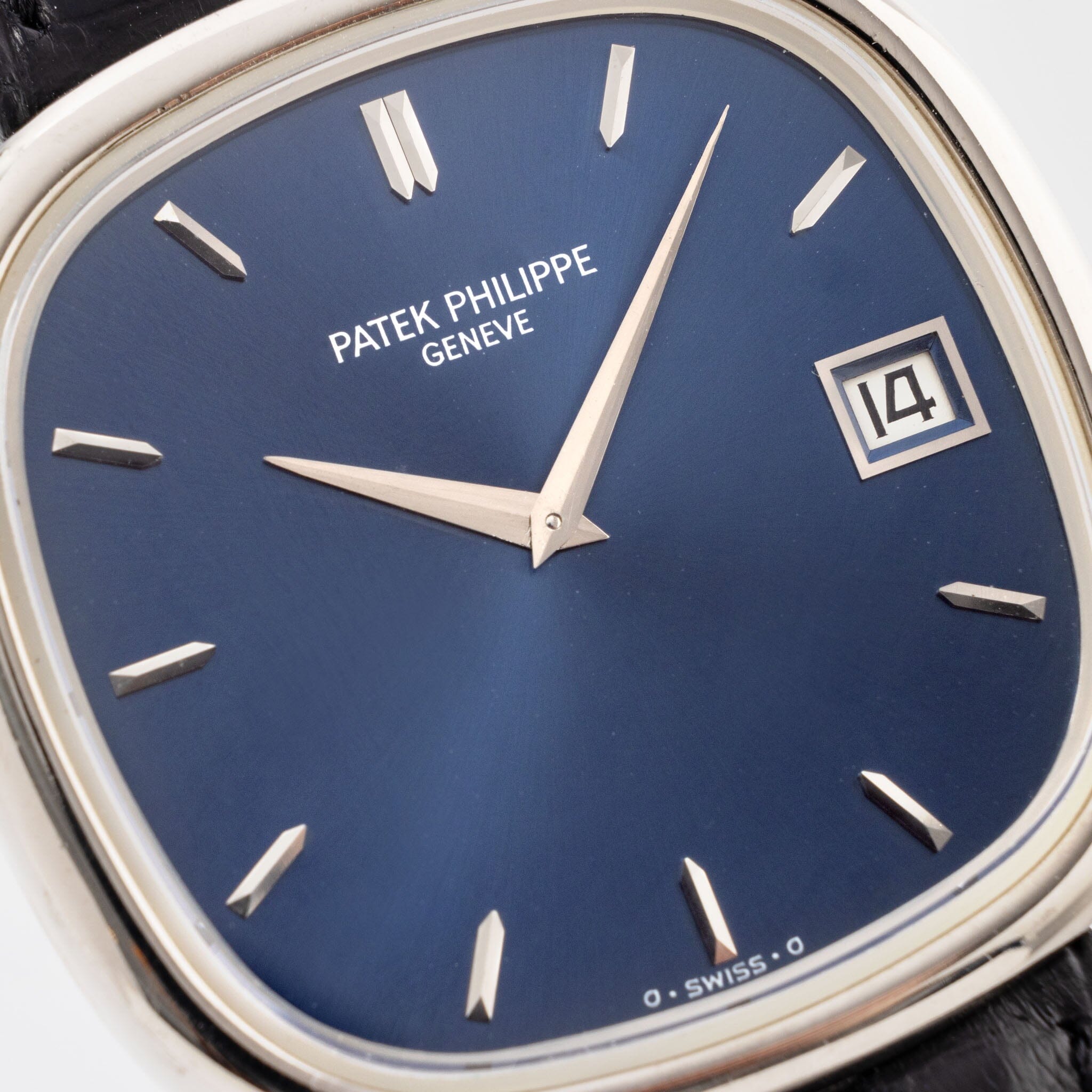 Patek philippe white gold best sale automatic watch ref 3604