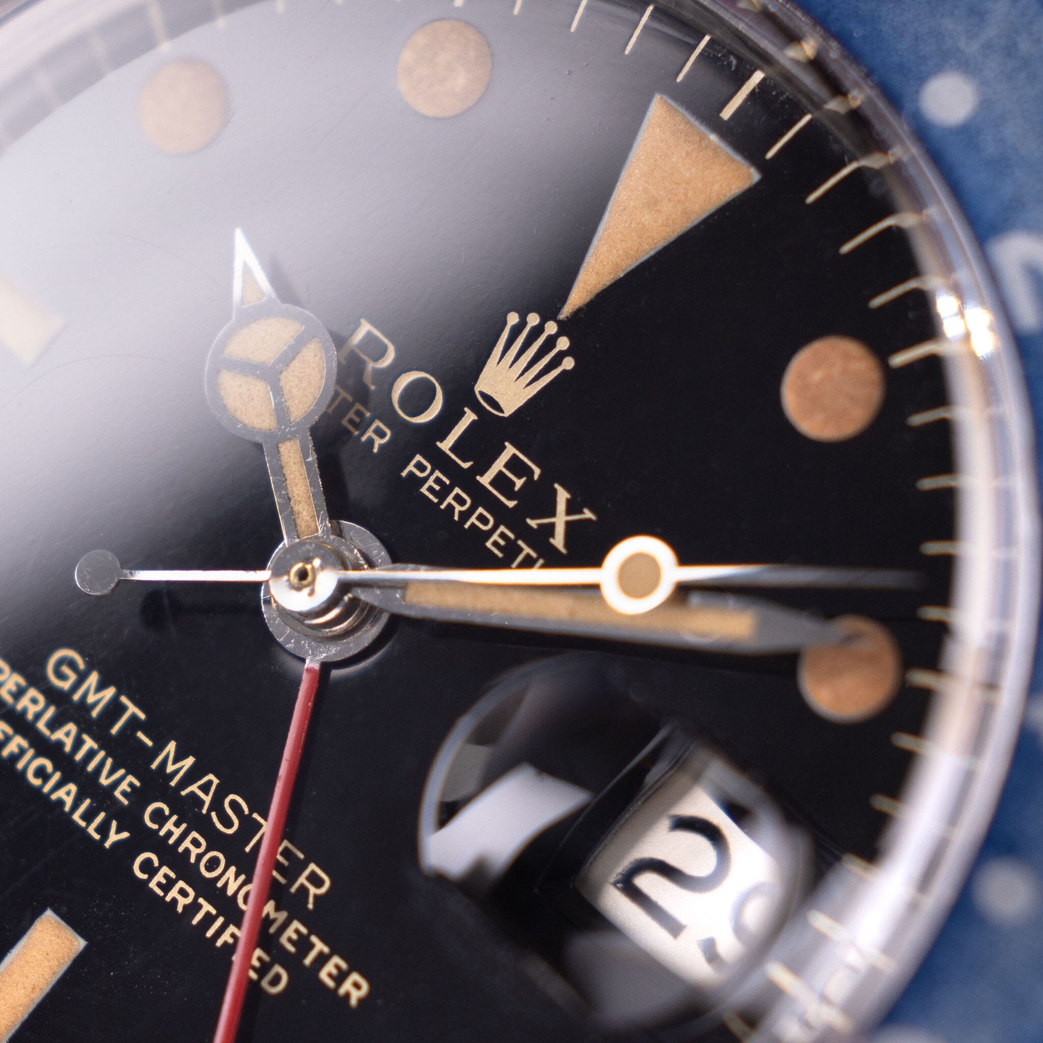 Rolex GMT-Master Gilt Dial Fuchsia Insert Ref 1675