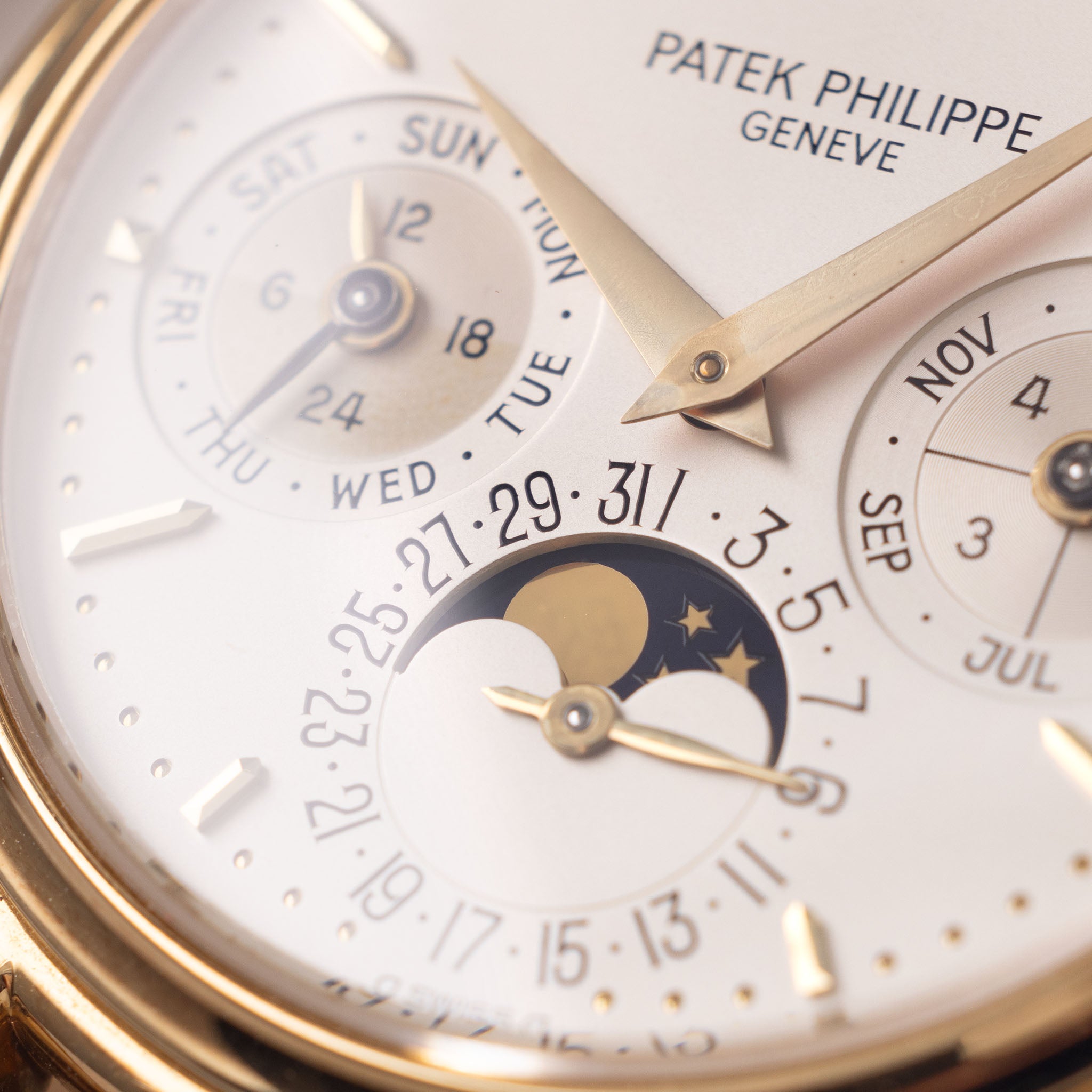 Patek Philippe Perpetual Calendar Second Series with Archive Extract Ref 3940