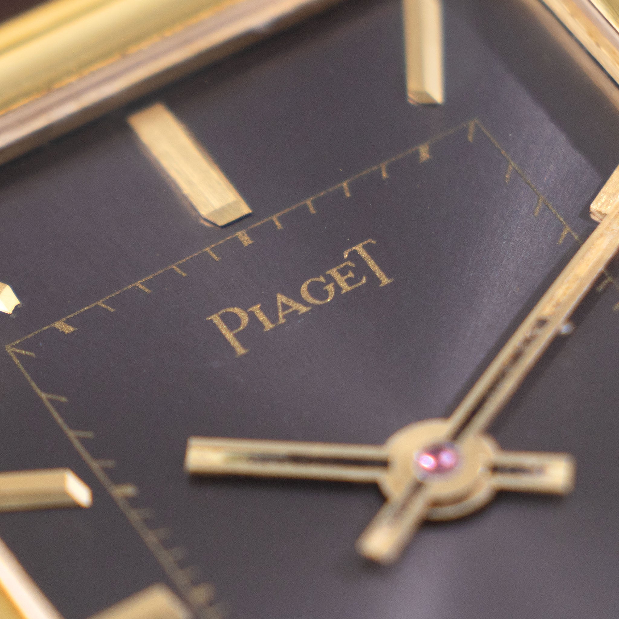 Piaget Grey Dial Beta 21 reference 14101 in 18k yellow gold
