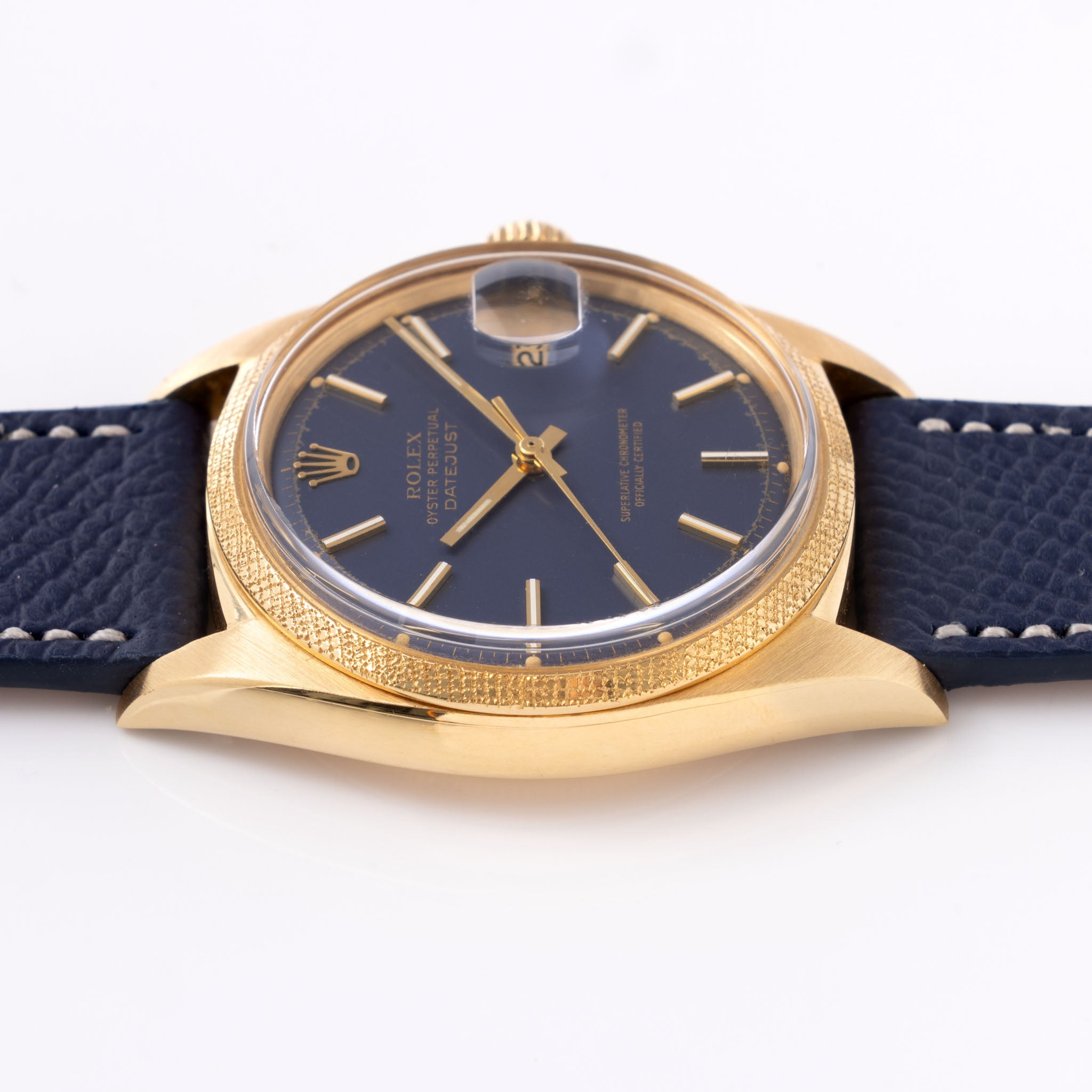 Rolex Datejust Ref. 1611 Morellis finish Blue Dial in 18 k yellow gold