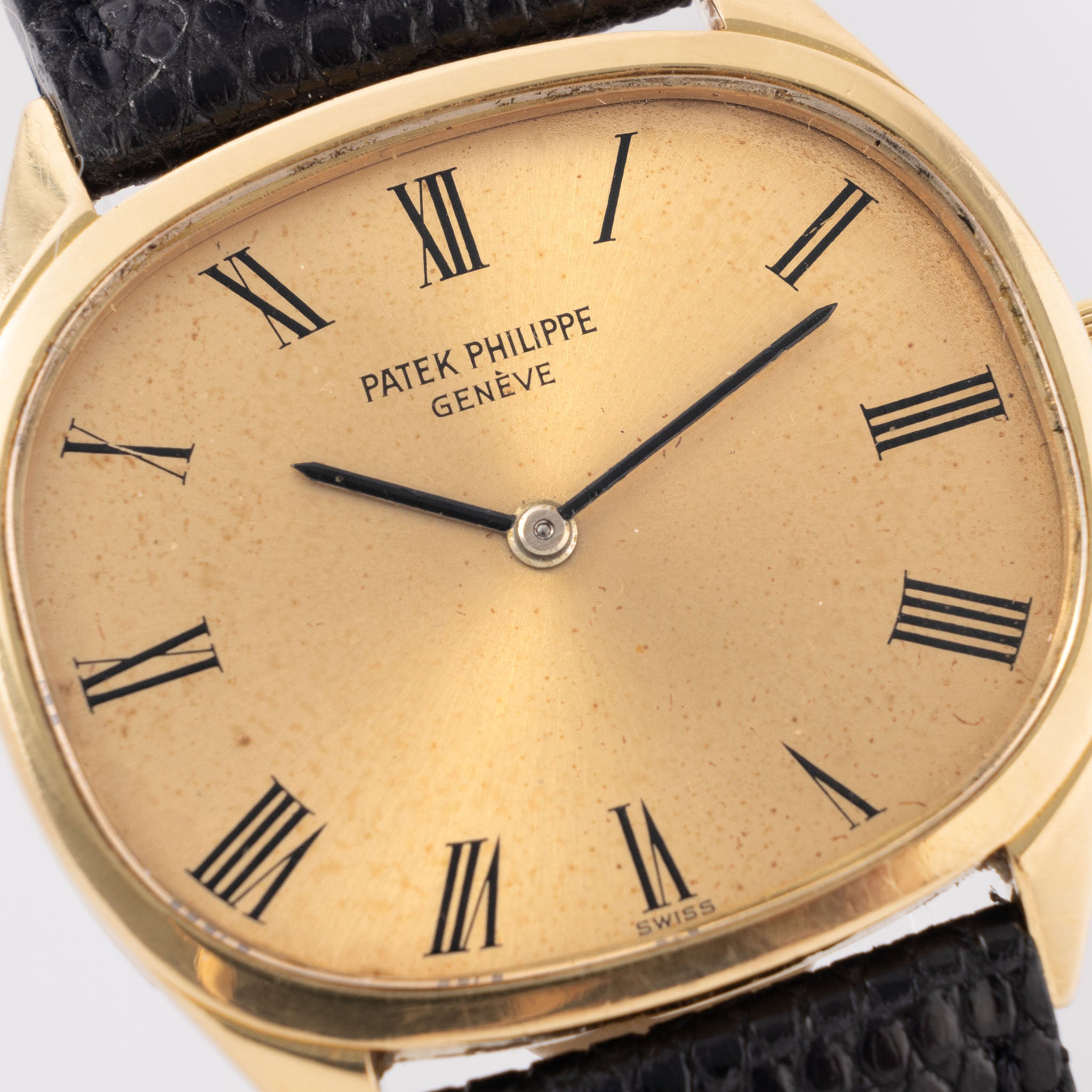 Patek Philippe Golden Ellipse Champagne Dial in 18k Yellow Gold Ref. 3545