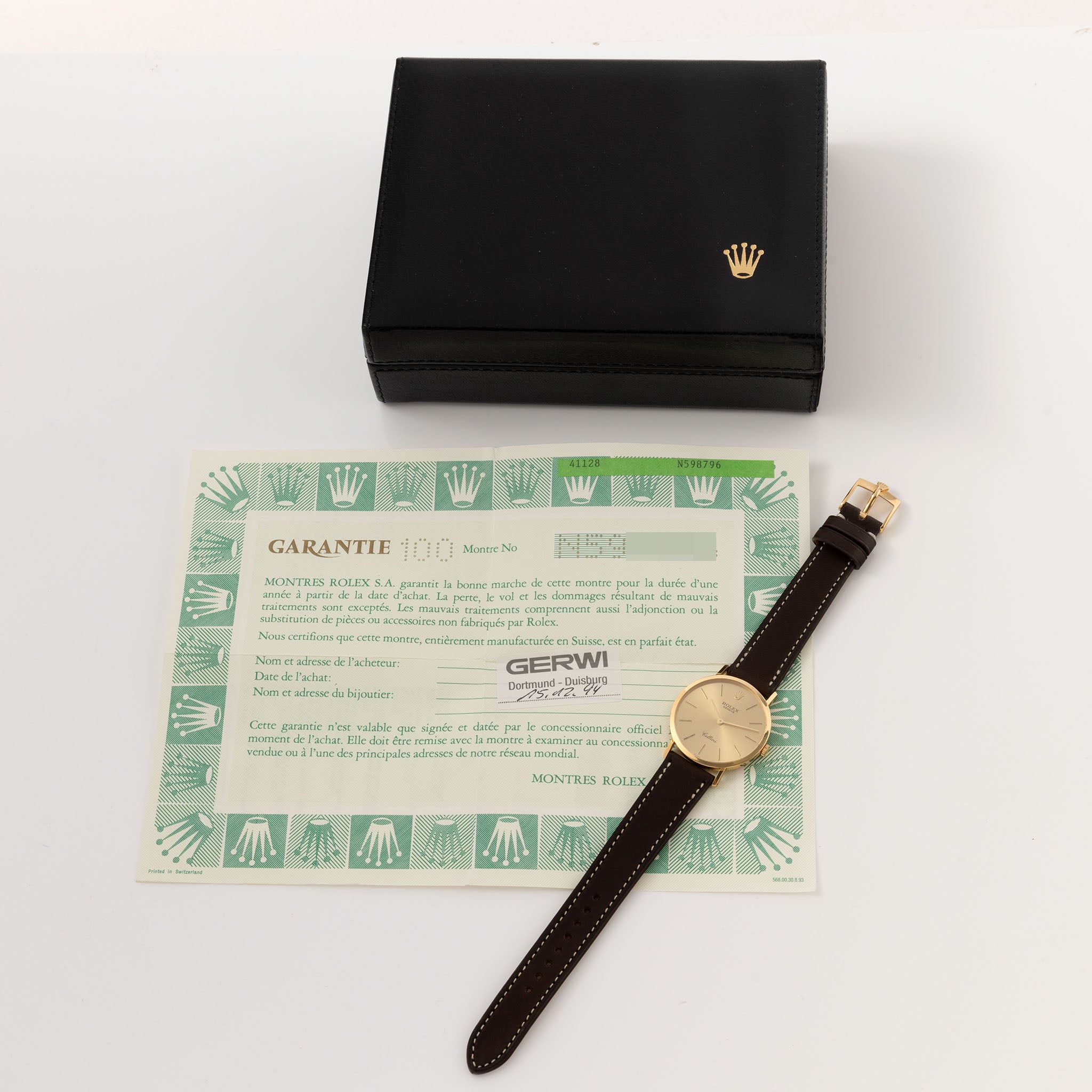 Rolex Cellini Champagne Dial in 18k Yellow Gold with Original Box and Guarantee Paper Ref. 4112