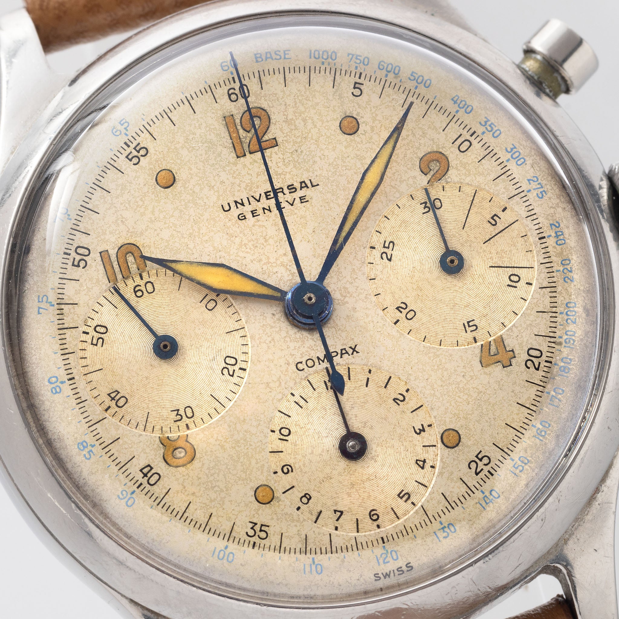 Universal Genève Compax Chronograph in Steel Screw-Down Case