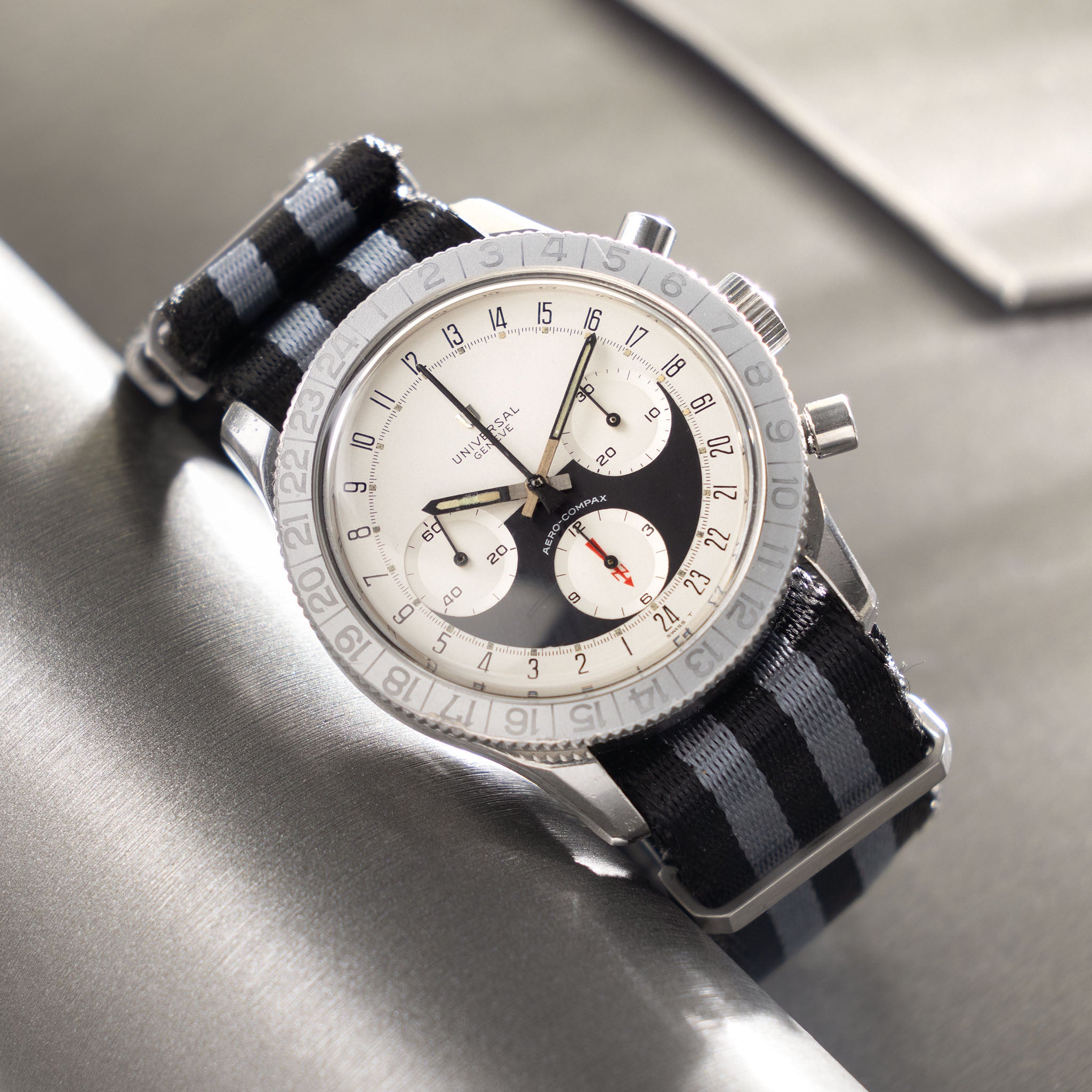 Universal Genève Aero-Compax