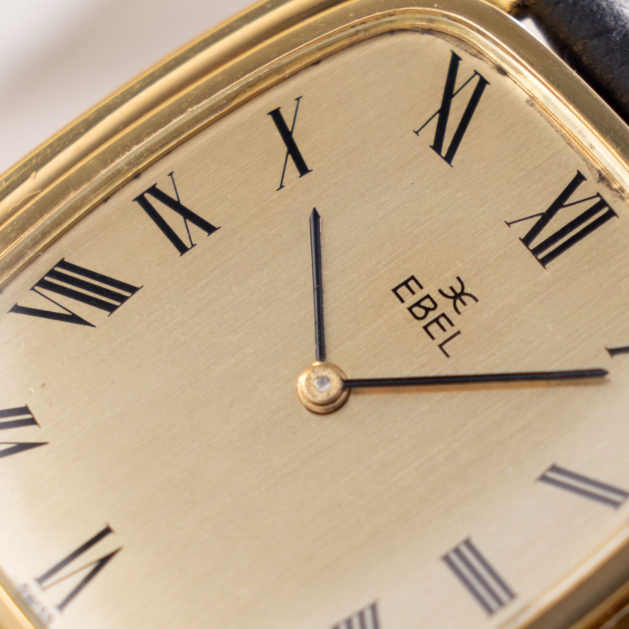 Ebel "Gondole Vertical" Jumbo in 18k Yellow Gold